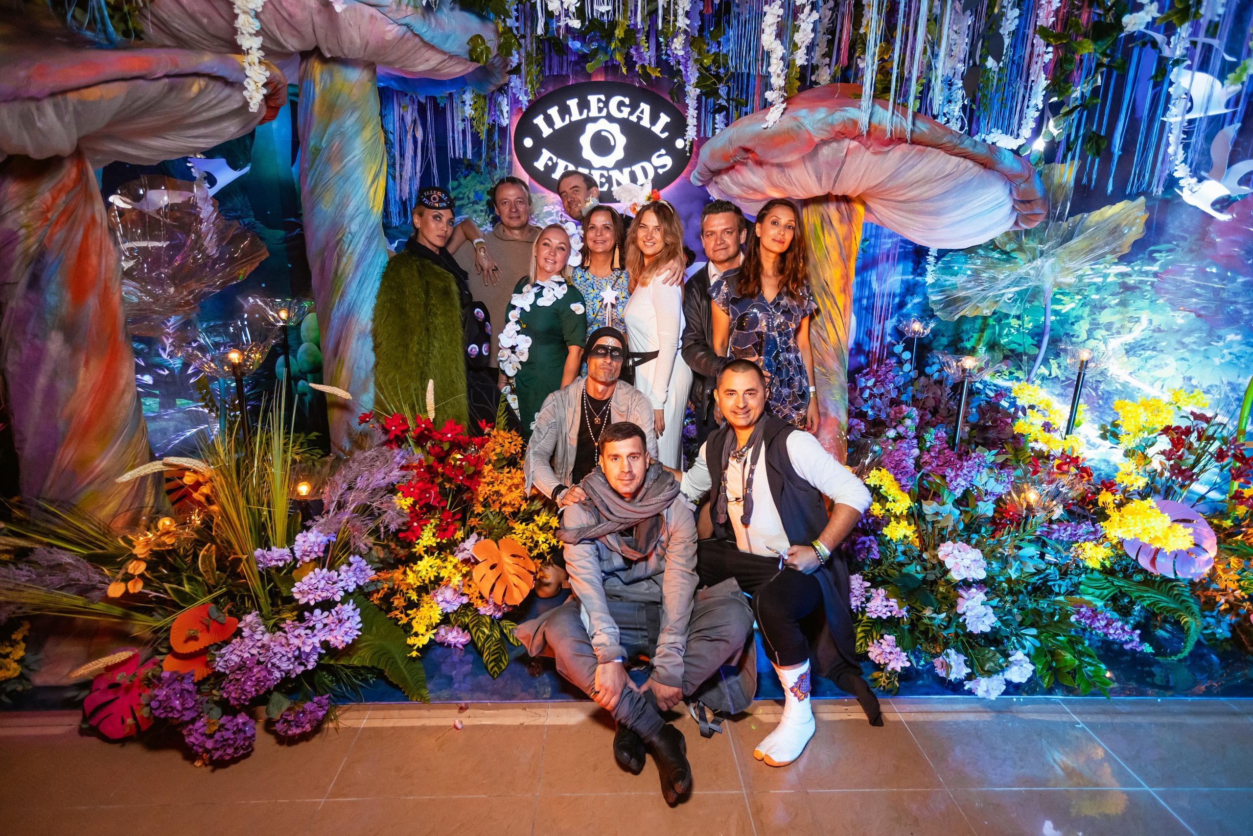 ILLEGAL FRIENDS WONDERLAND [PART I]. СВОИ. ФОТООТЧЕТЫ-СОБЫТИЯ-МЕСТА