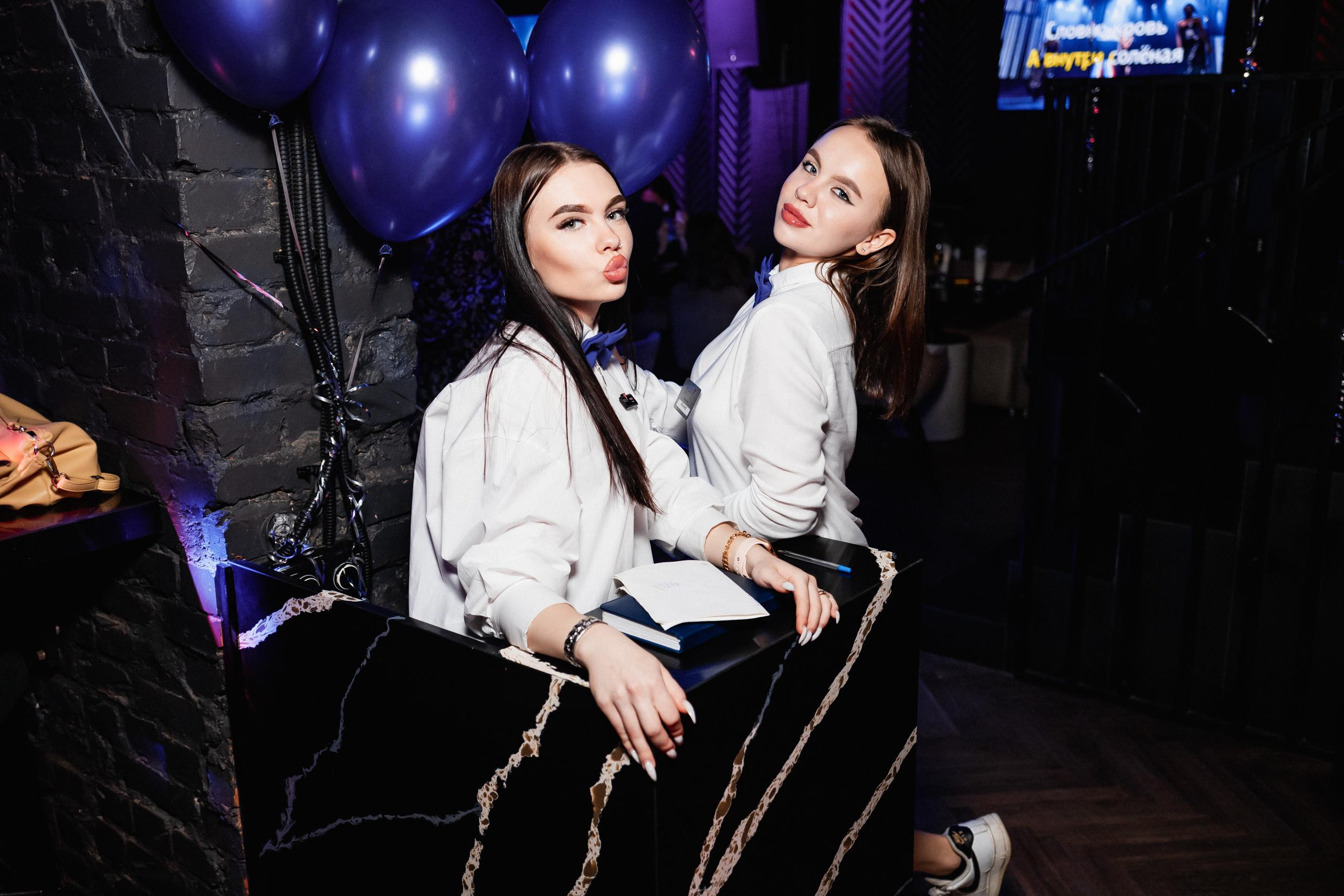 MOLLY BAR [4 YEARS]. СВОИ. ФОТООТЧЕТЫ-СОБЫТИЯ-МЕСТА