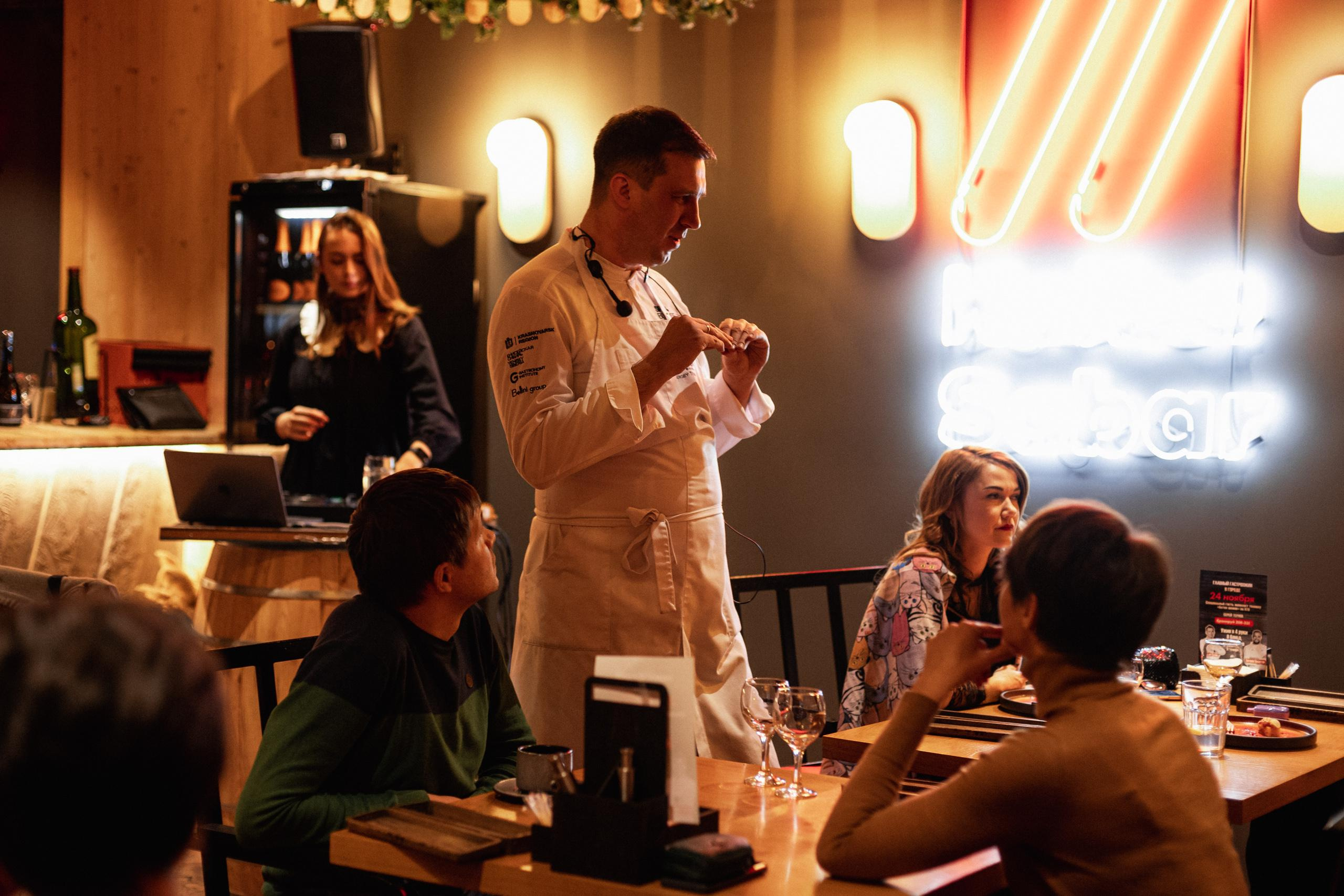 2 ШЕФА 4 РУКИ [ГЛАВНЫЙ ГАСТРОУЖИН]. СВОИ. ФОТООТЧЕТЫ-СОБЫТИЯ-МЕСТА