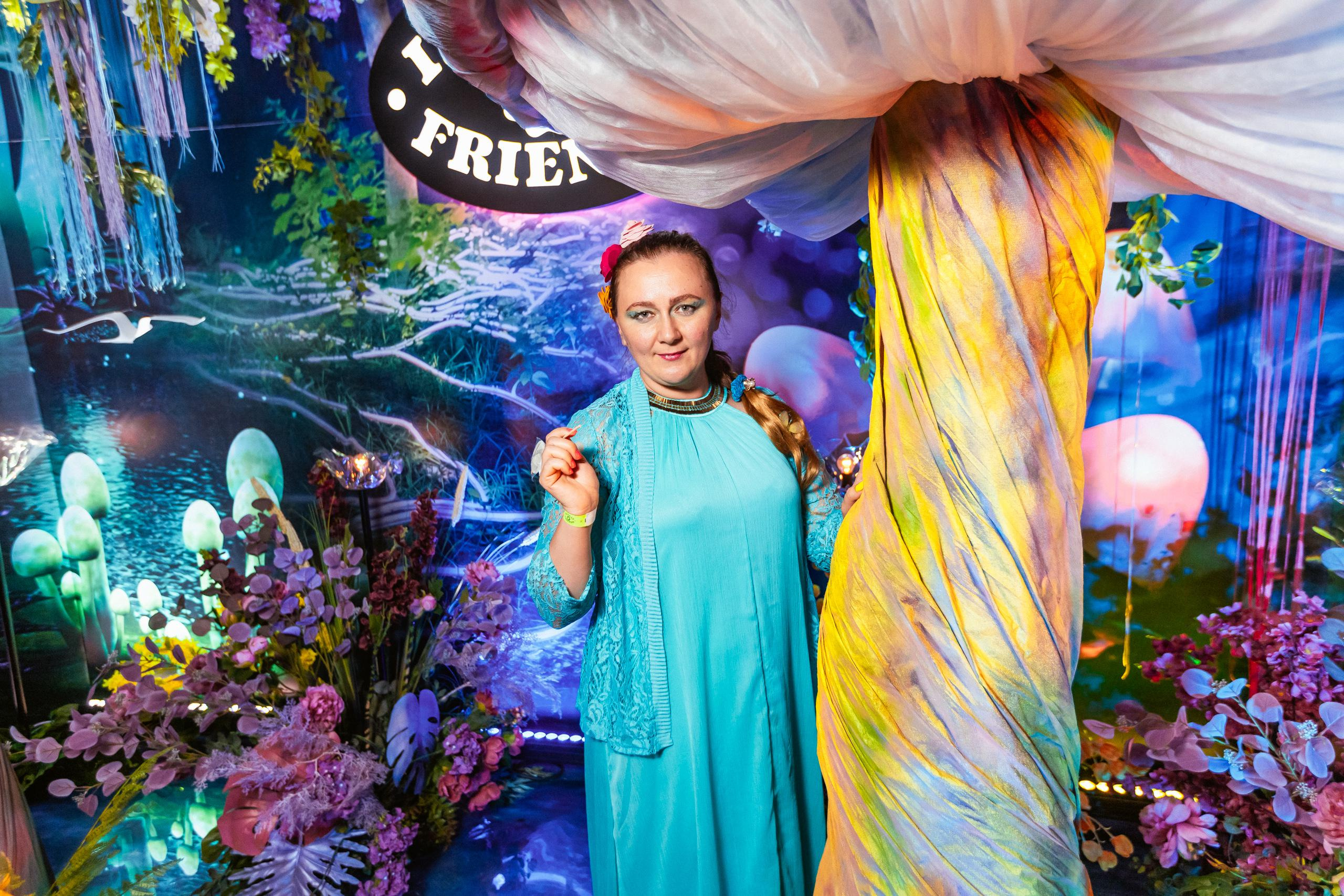 ILLEGAL FRIENDS WONDERLAND [PART I]. СВОИ. ФОТООТЧЕТЫ-СОБЫТИЯ-МЕСТА