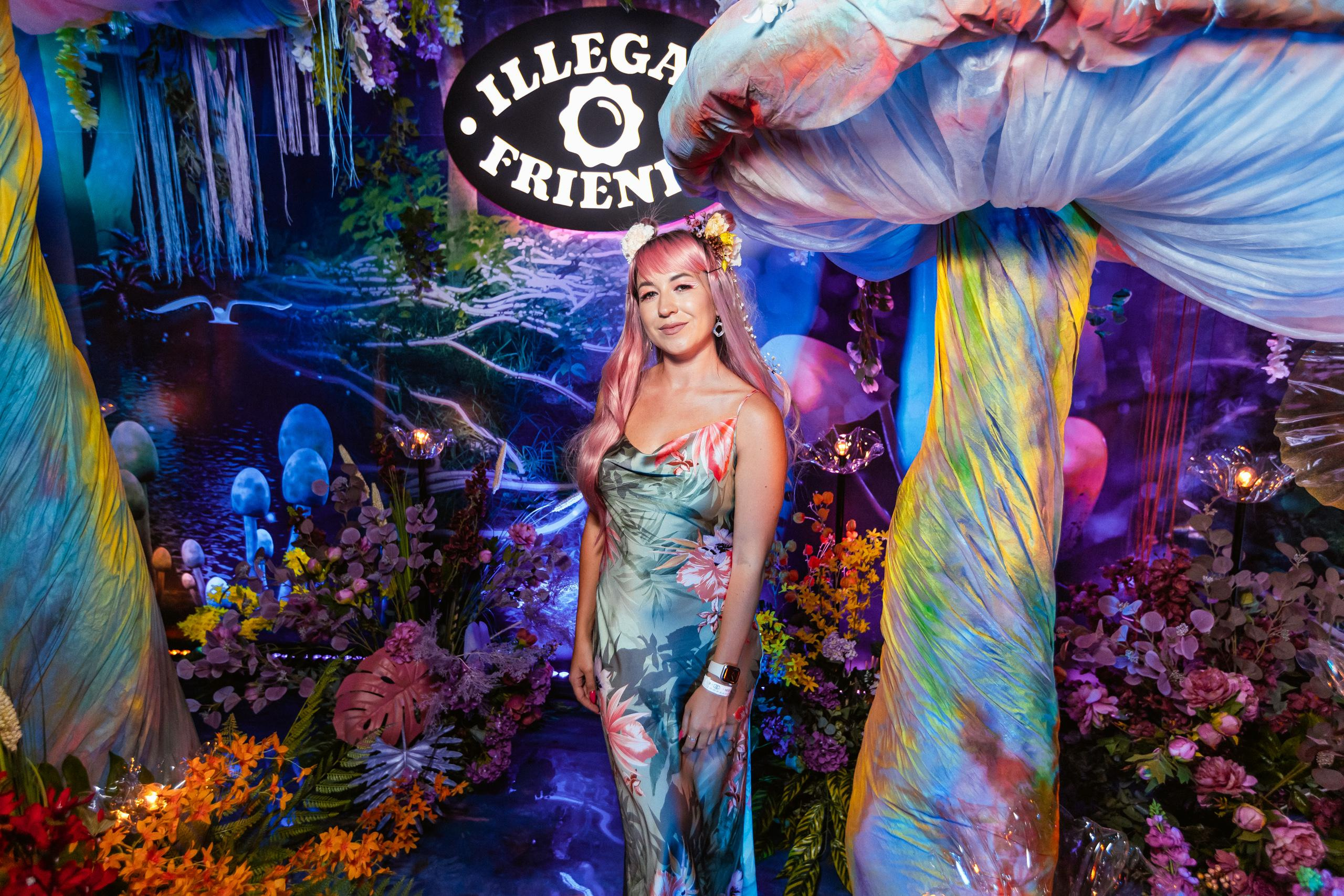 ILLEGAL FRIENDS WONDERLAND [PART I]. СВОИ. ФОТООТЧЕТЫ-СОБЫТИЯ-МЕСТА