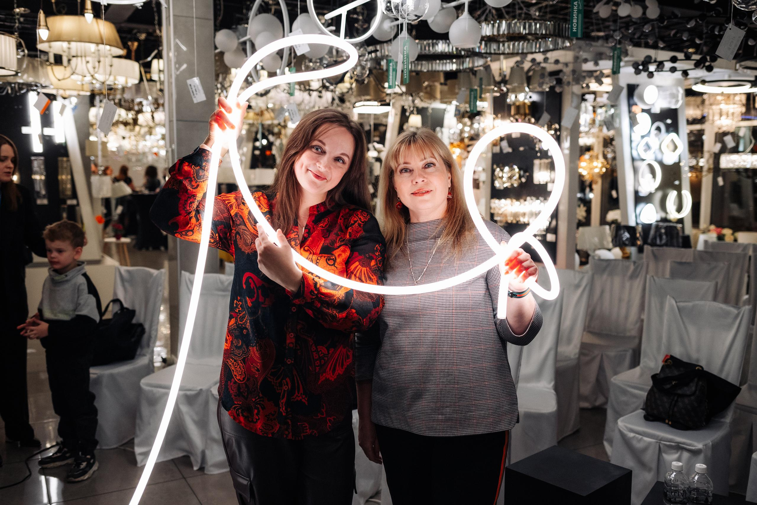 FANDECO [ВСТРЕЧА ДИЗАЙНЕРОВ]. СВОИ. ФОТООТЧЕТЫ-СОБЫТИЯ-МЕСТА