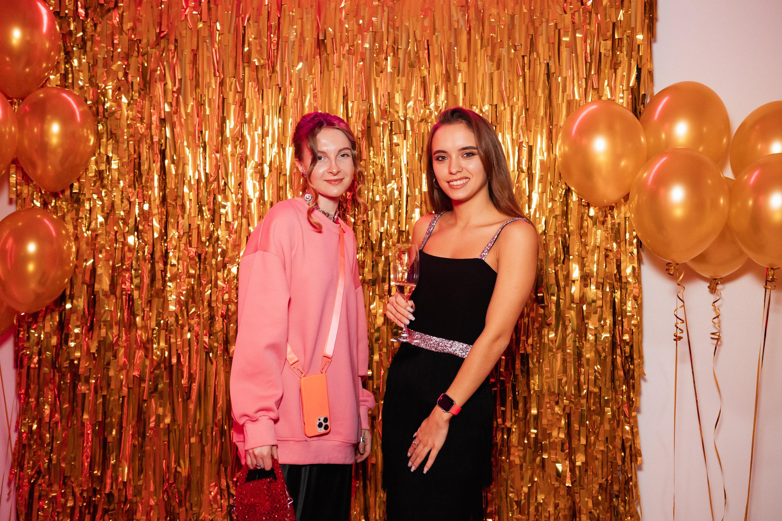 TOPSTRETCHING [ОТКРЫТИЕ СТУДИИ]. СВОИ. ФОТООТЧЕТЫ-СОБЫТИЯ-МЕСТА