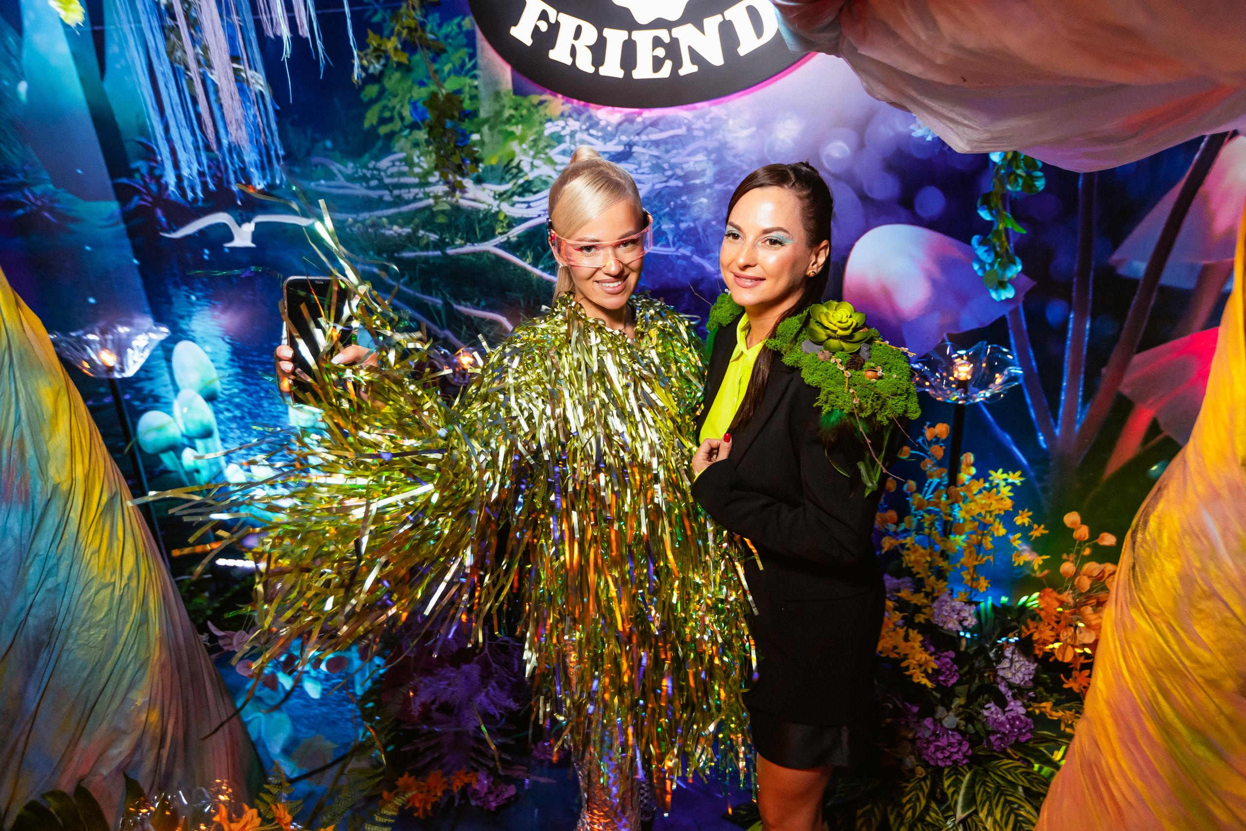 ILLEGAL FRIENDS WONDERLAND [PART II]. СВОИ. ФОТООТЧЕТЫ-СОБЫТИЯ-МЕСТА