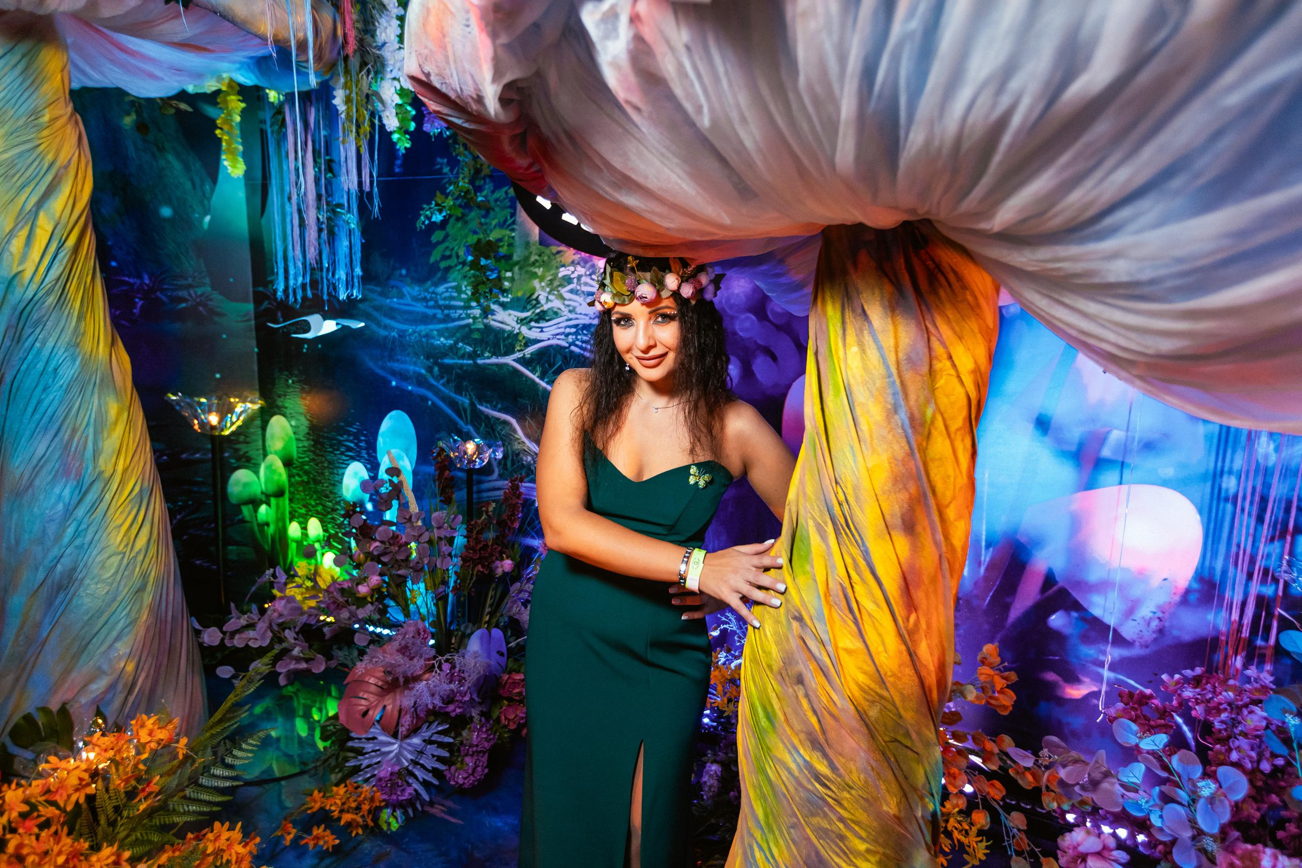 ILLEGAL FRIENDS WONDERLAND [PART I]. СВОИ. ФОТООТЧЕТЫ-СОБЫТИЯ-МЕСТА