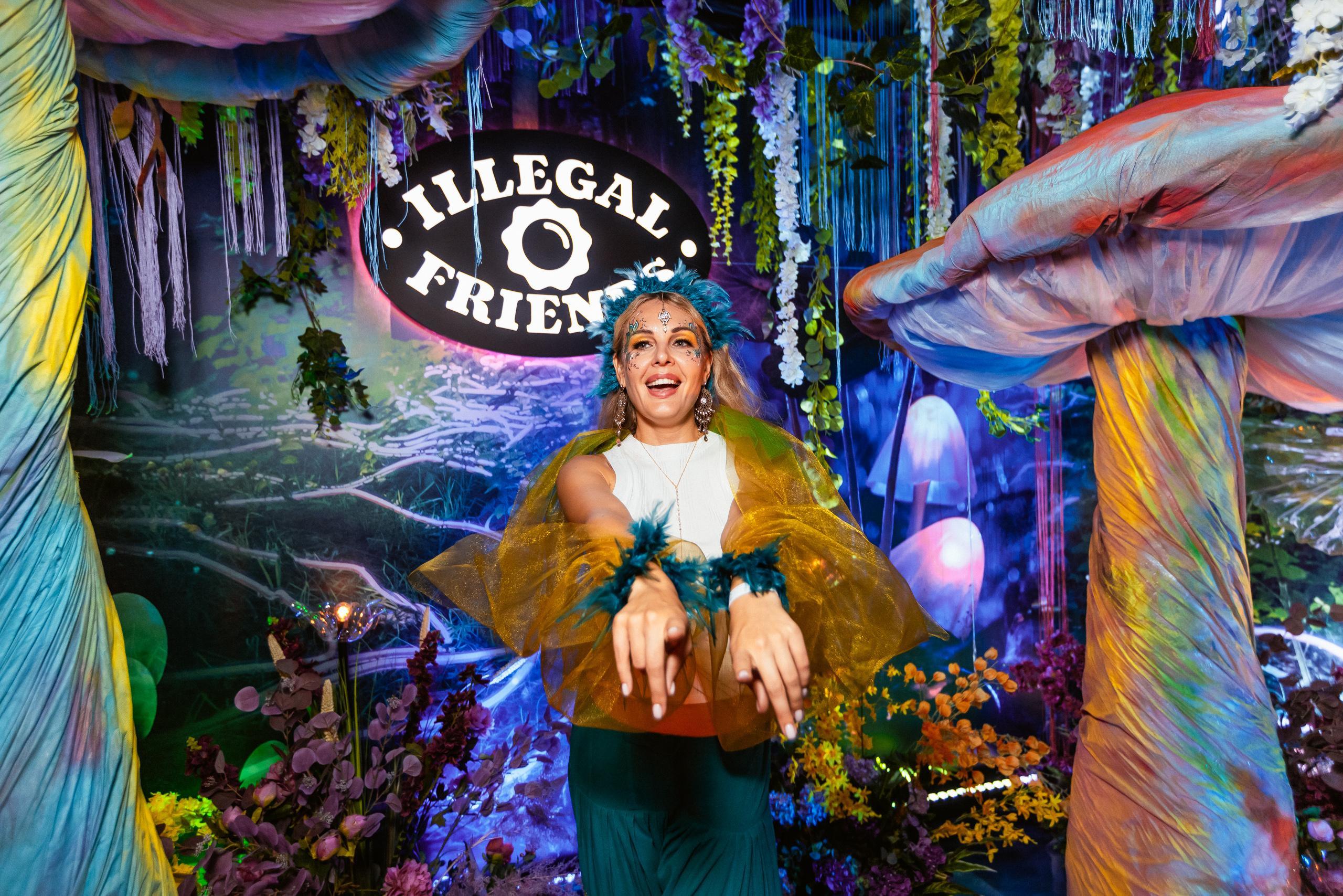 ILLEGAL FRIENDS WONDERLAND [PART I]. СВОИ. ФОТООТЧЕТЫ-СОБЫТИЯ-МЕСТА