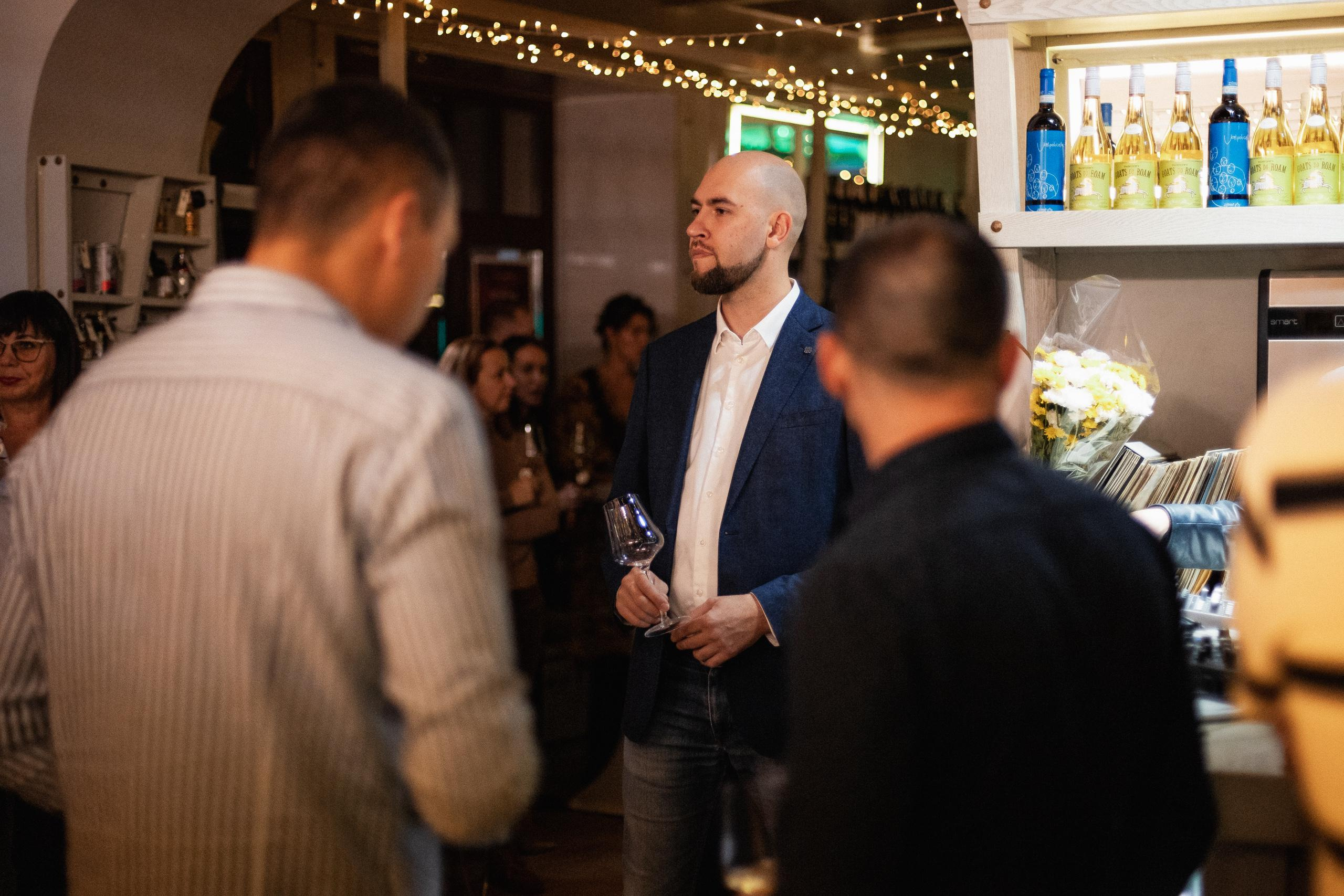 ВИНОТЕКА [10 ЛЕТ ВИННОМУ БУТИКУ]. СВОИ. ФОТООТЧЕТЫ-СОБЫТИЯ-МЕСТА