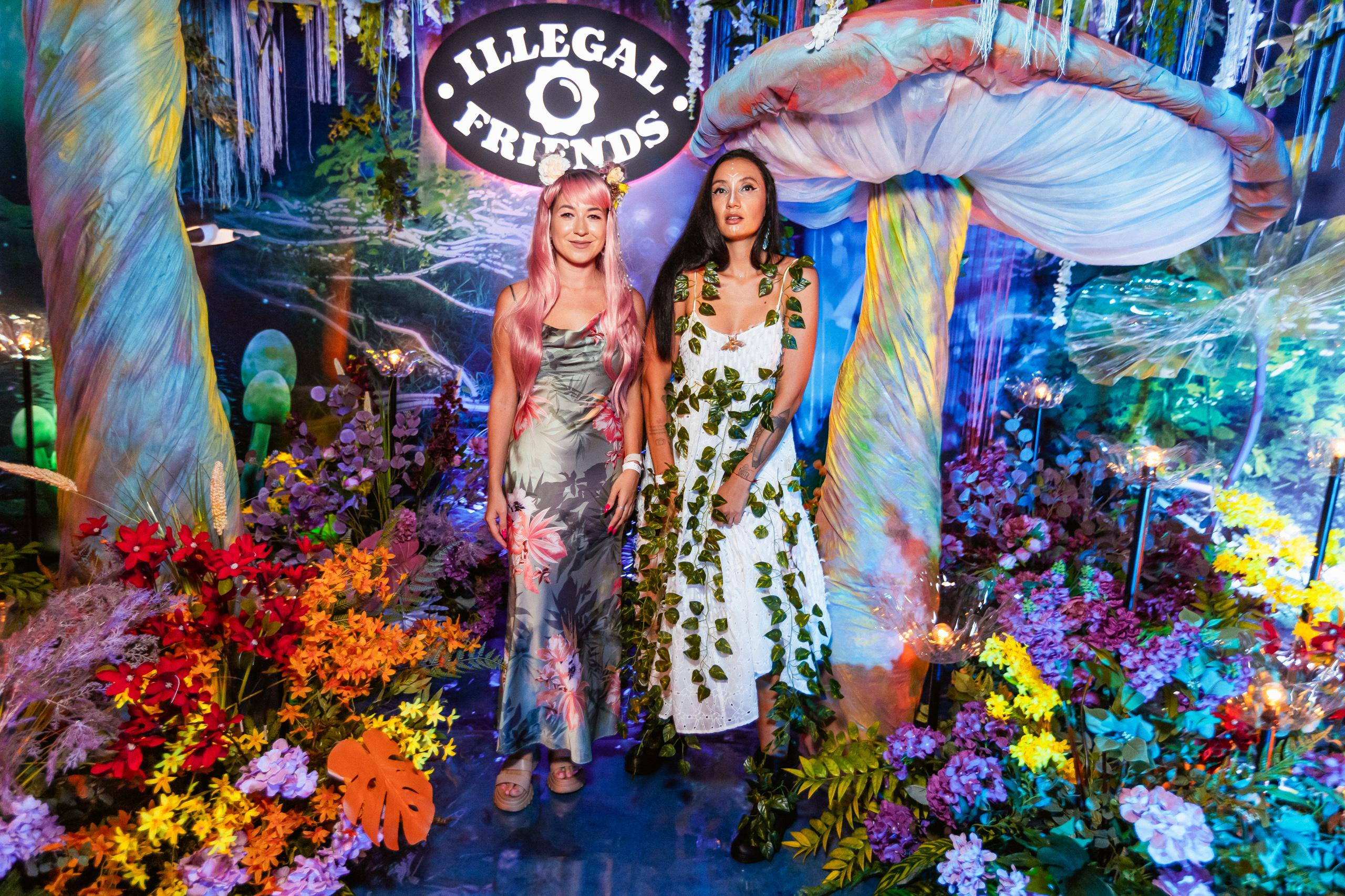 ILLEGAL FRIENDS WONDERLAND [PART I]. СВОИ. ФОТООТЧЕТЫ-СОБЫТИЯ-МЕСТА