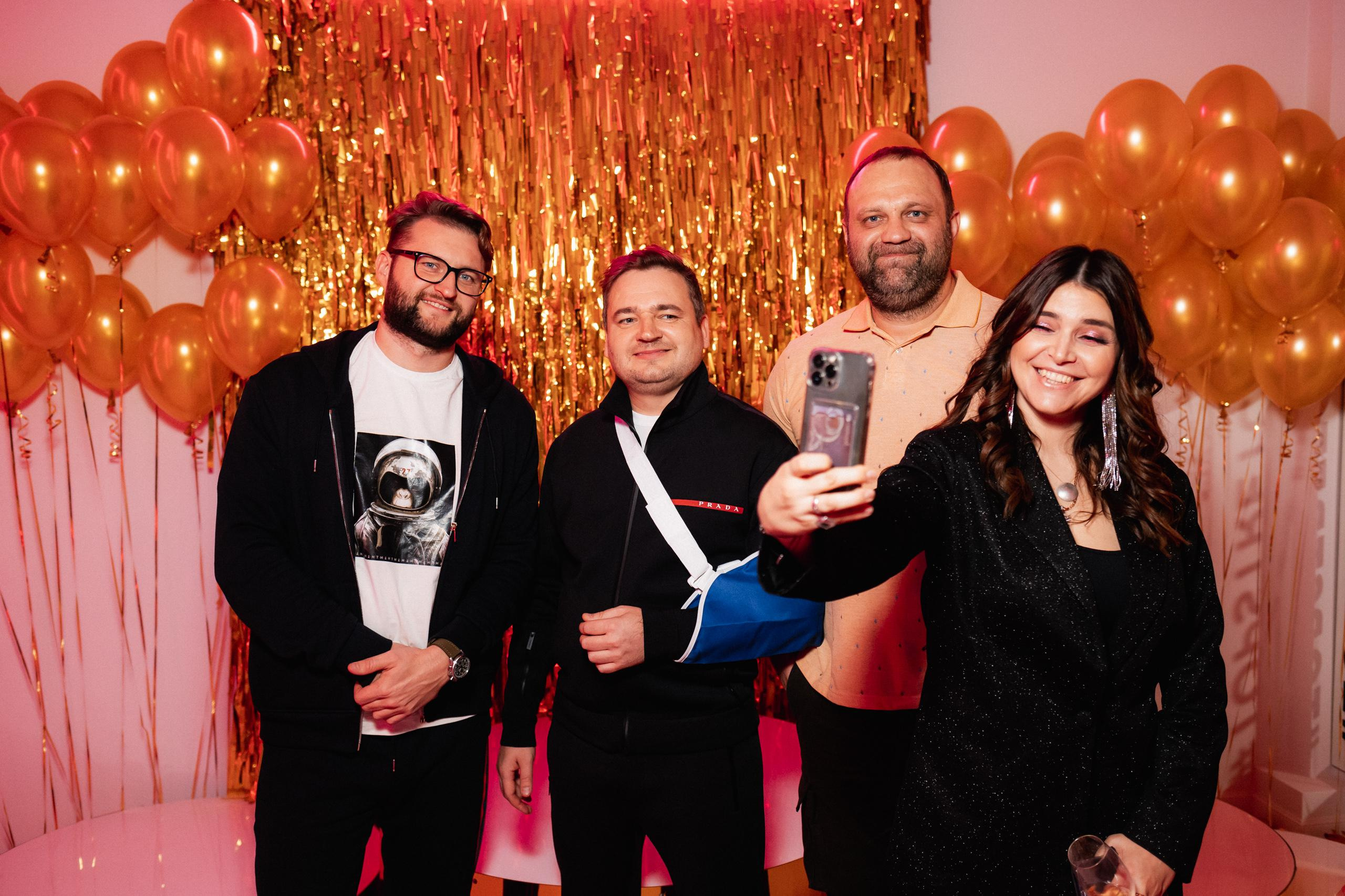 TOPSTRETCHING [ОТКРЫТИЕ СТУДИИ]. СВОИ. ФОТООТЧЕТЫ-СОБЫТИЯ-МЕСТА