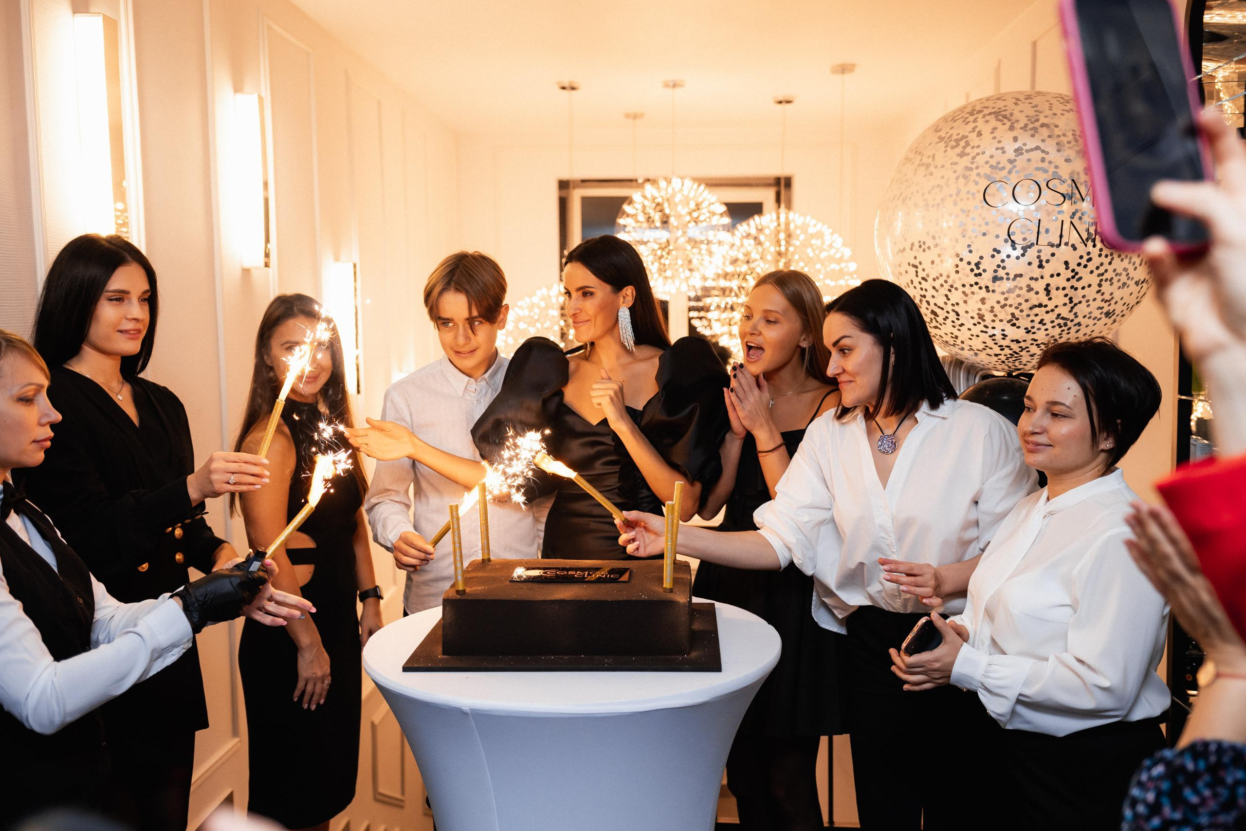 COSMOS CLINIC [ОТКРЫТИЕ]. СВОИ. ФОТООТЧЕТЫ-СОБЫТИЯ-МЕСТА