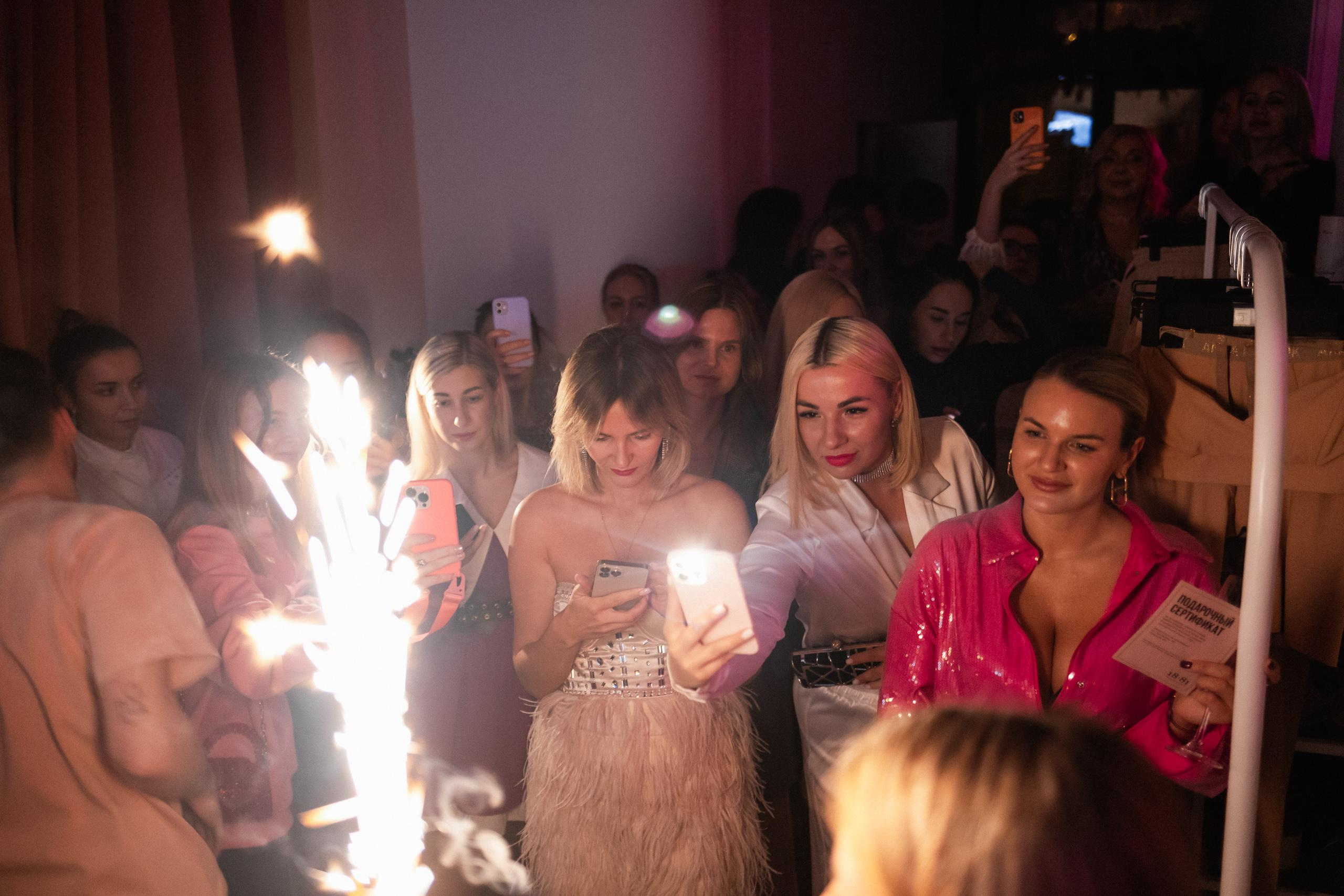 TOPSTRETCHING [ОТКРЫТИЕ СТУДИИ]. СВОИ. ФОТООТЧЕТЫ-СОБЫТИЯ-МЕСТА