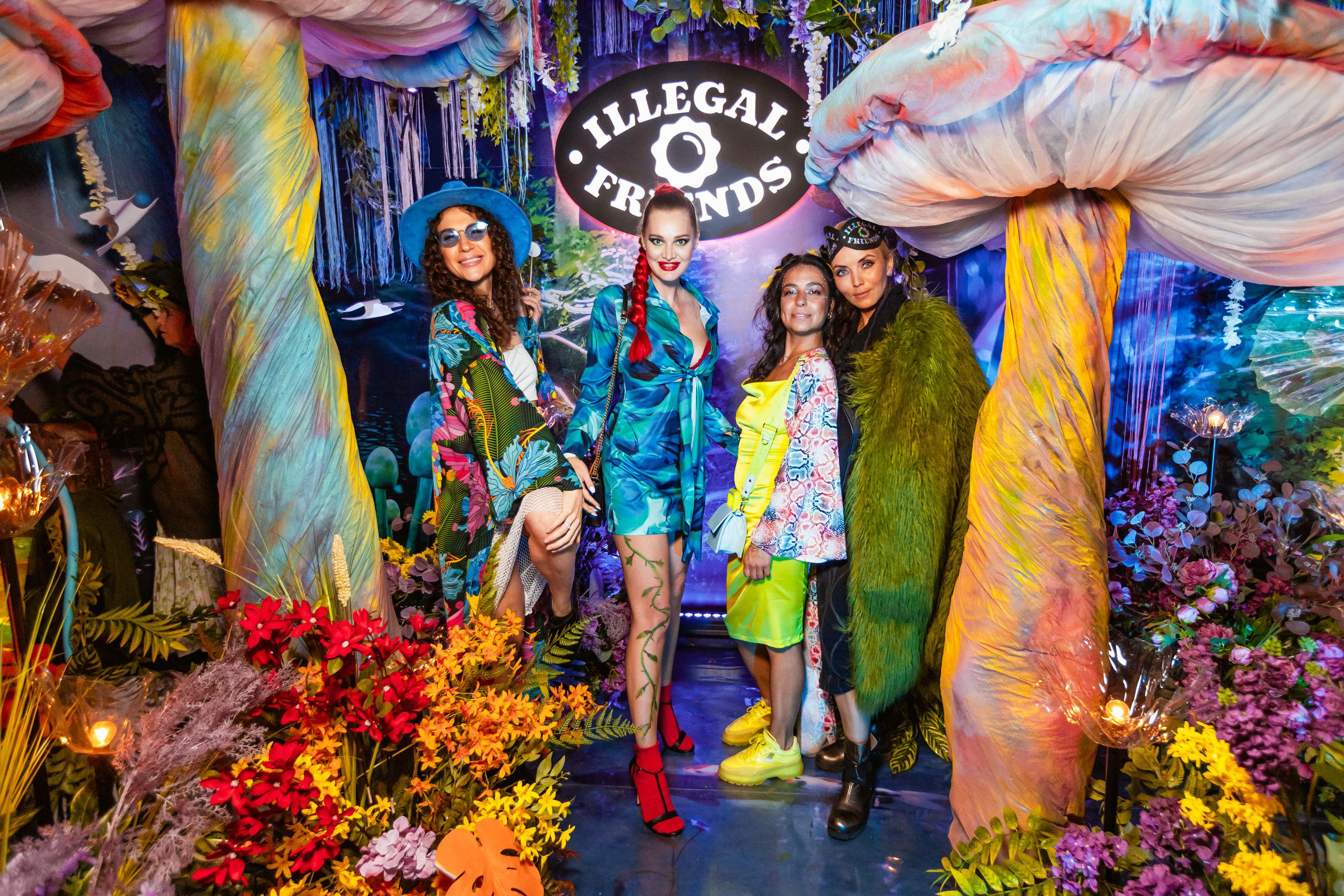 ILLEGAL FRIENDS WONDERLAND [PART I]. СВОИ. ФОТООТЧЕТЫ-СОБЫТИЯ-МЕСТА