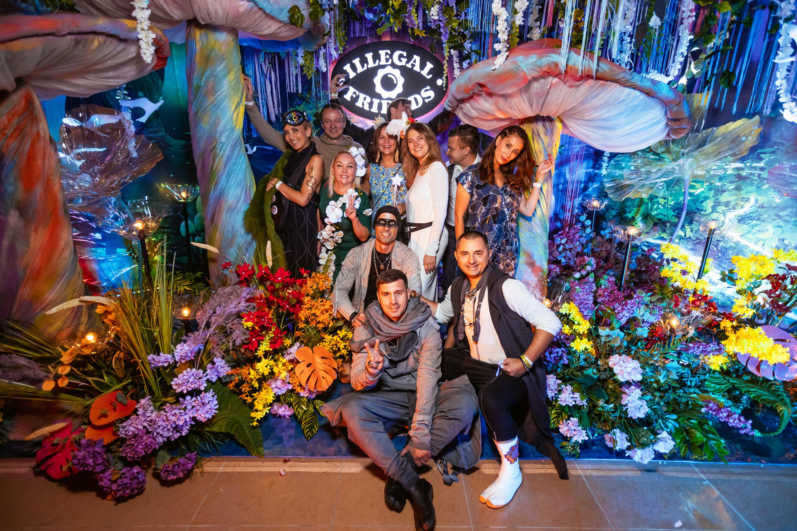 ILLEGAL FRIENDS WONDERLAND [PART I]. СВОИ. ФОТООТЧЕТЫ-СОБЫТИЯ-МЕСТА