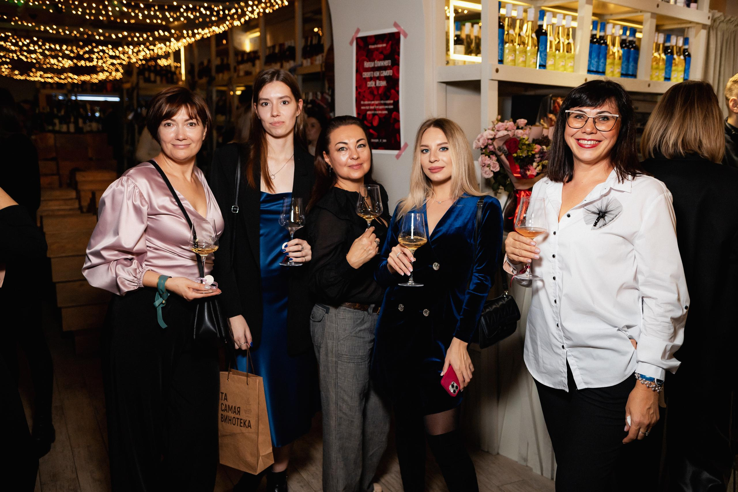 ВИНОТЕКА [10 ЛЕТ ВИННОМУ БУТИКУ]. СВОИ. ФОТООТЧЕТЫ-СОБЫТИЯ-МЕСТА