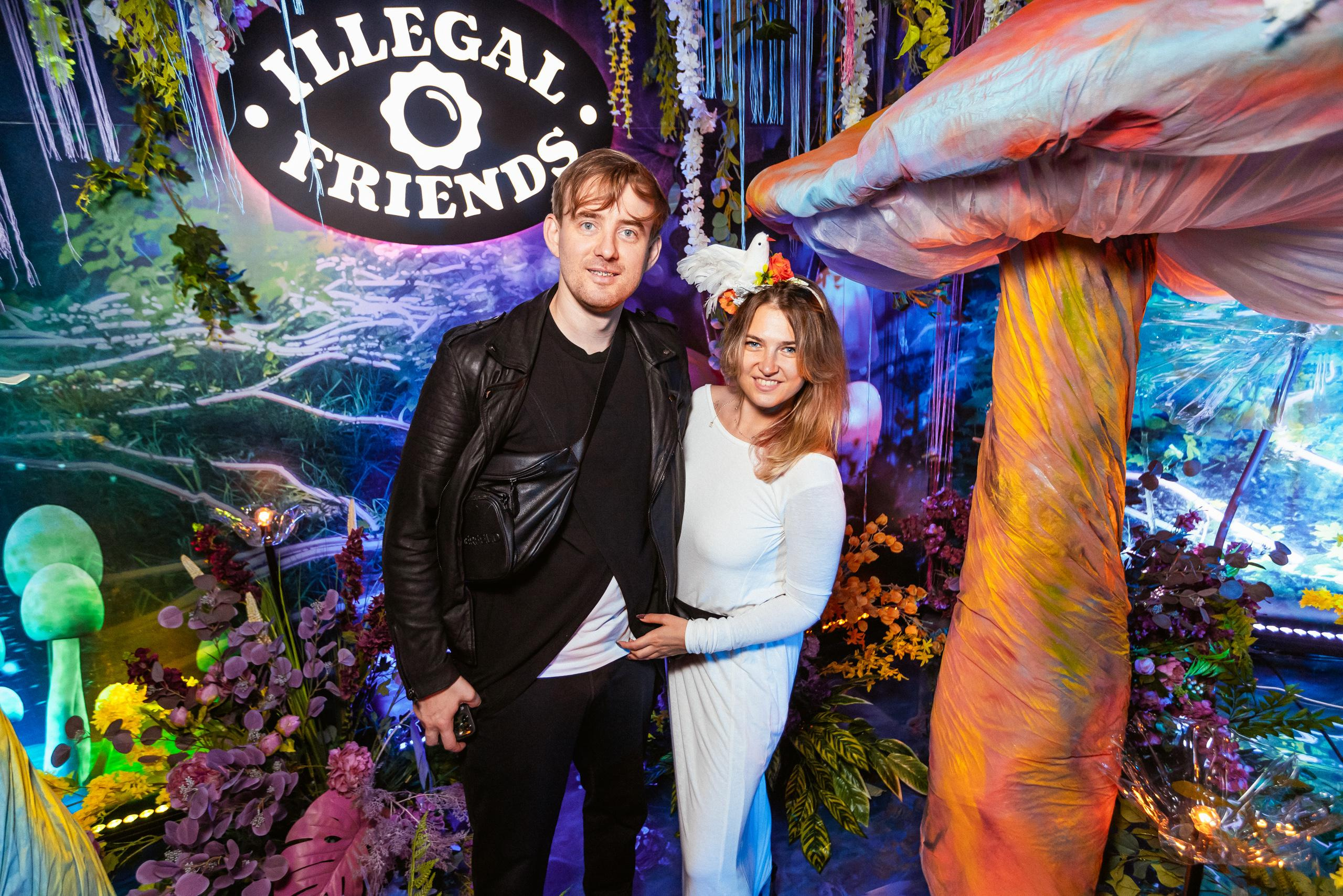 ILLEGAL FRIENDS WONDERLAND [PART I]. СВОИ. ФОТООТЧЕТЫ-СОБЫТИЯ-МЕСТА