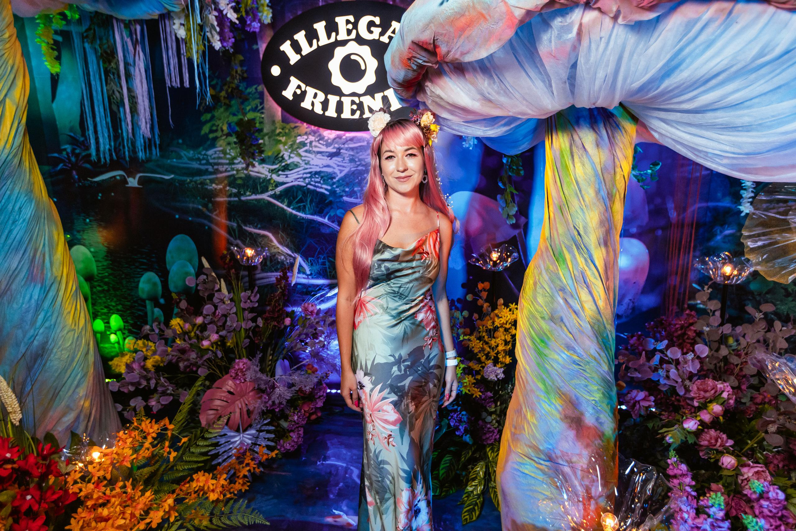 ILLEGAL FRIENDS WONDERLAND [PART I]. СВОИ. ФОТООТЧЕТЫ-СОБЫТИЯ-МЕСТА