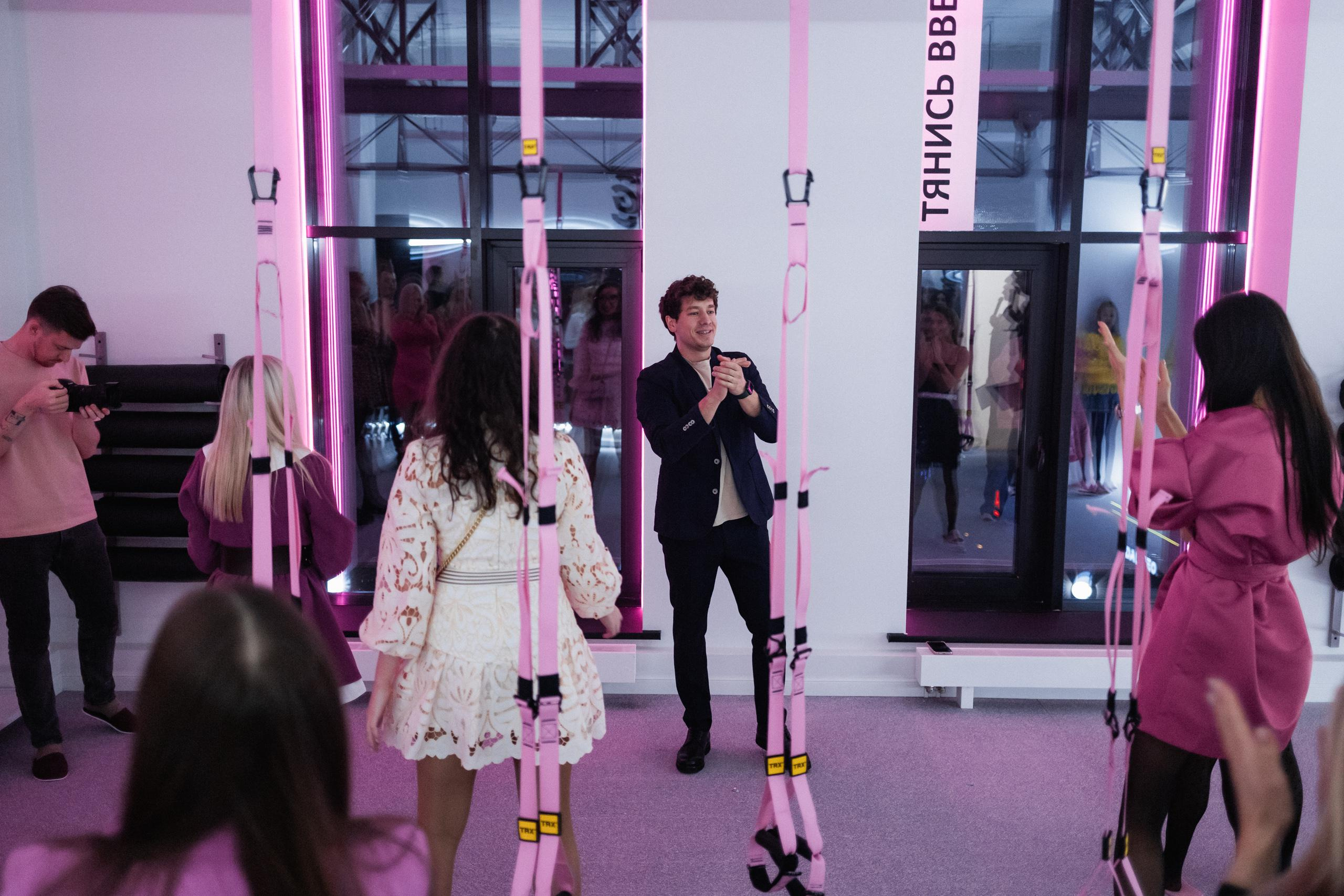 TOPSTRETCHING [ОТКРЫТИЕ СТУДИИ]. СВОИ. ФОТООТЧЕТЫ-СОБЫТИЯ-МЕСТА