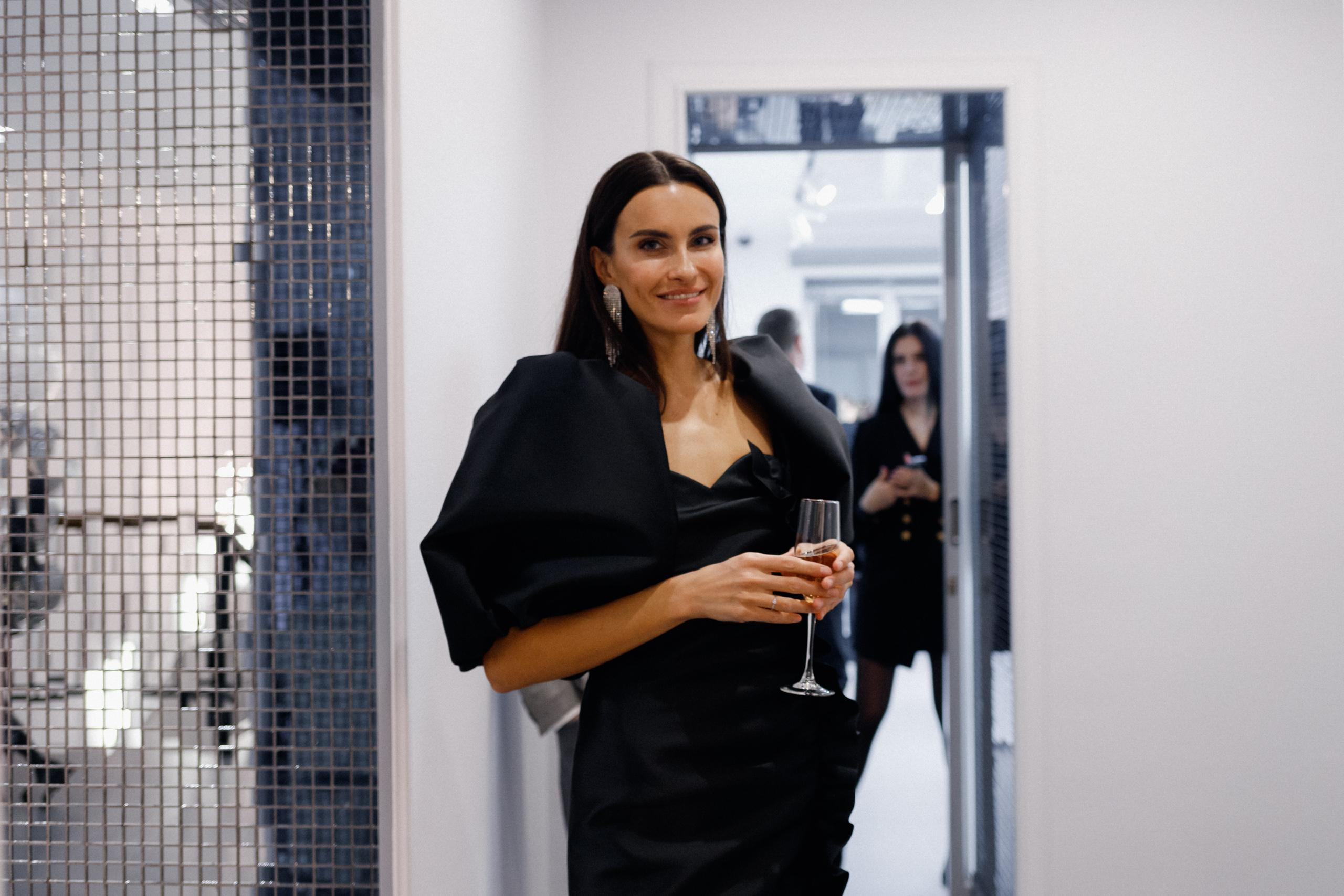 COSMOS CLINIC [ОТКРЫТИЕ]. СВОИ. ФОТООТЧЕТЫ-СОБЫТИЯ-МЕСТА