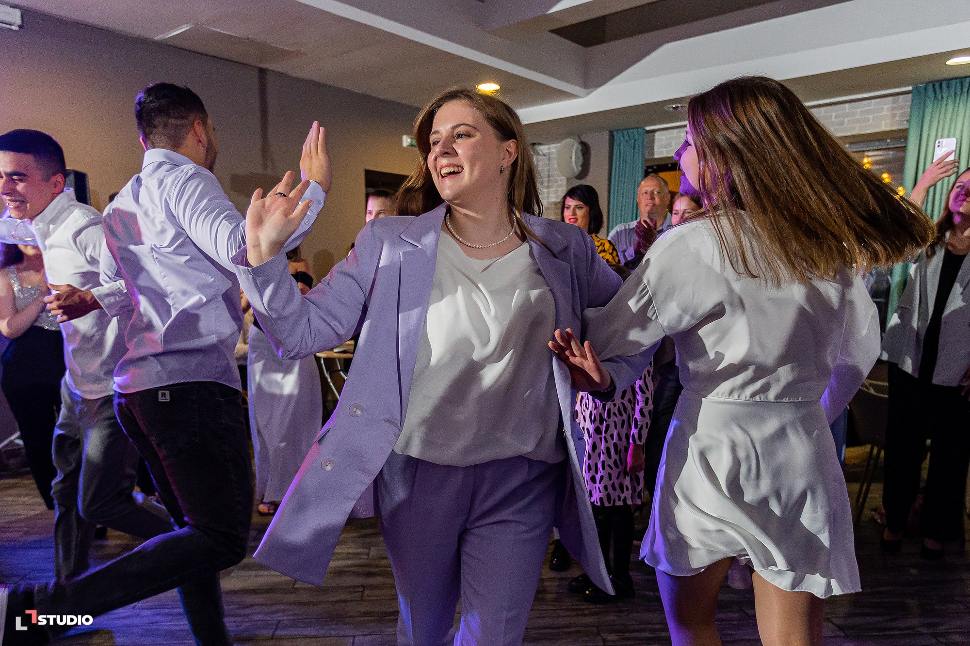 Дмитрий и Арминэ 2023. Фотограф Соловьев Денис в Московской и Владимирской области