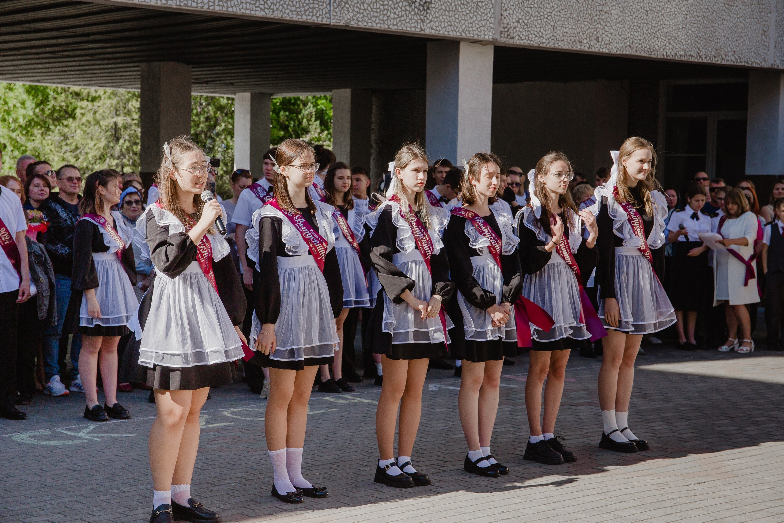 11 класс 33 школа. Выпускные альбомы Натальи Бутко: Новороссийск, Анапа, Геленджик