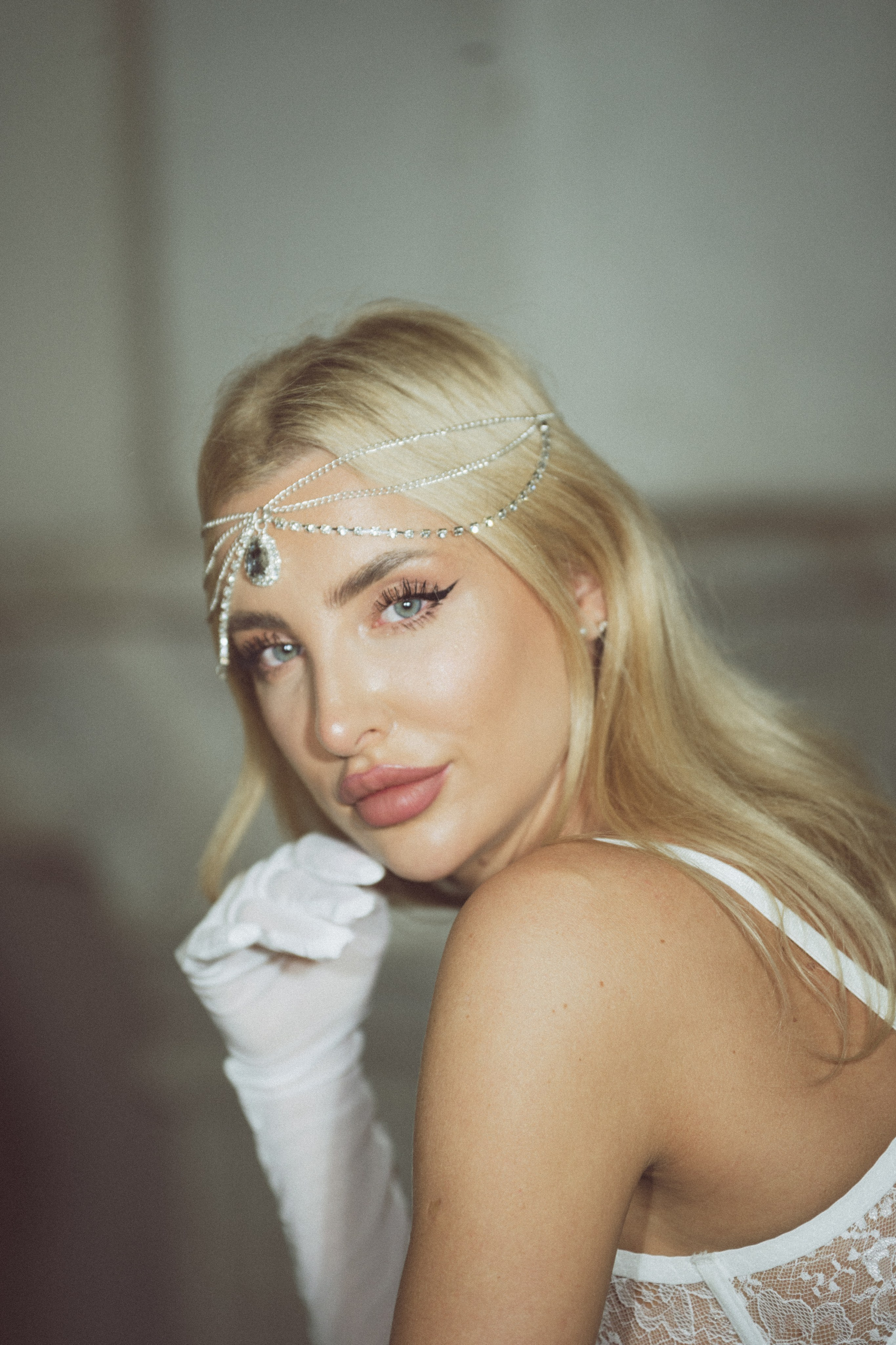 ФОТОСЕСИСИЯ В СТУДИИ ДЛЯ ДЕВУШКИ. Профессиональный фотограф, Санкт-Петербург — Виктория Богомолова