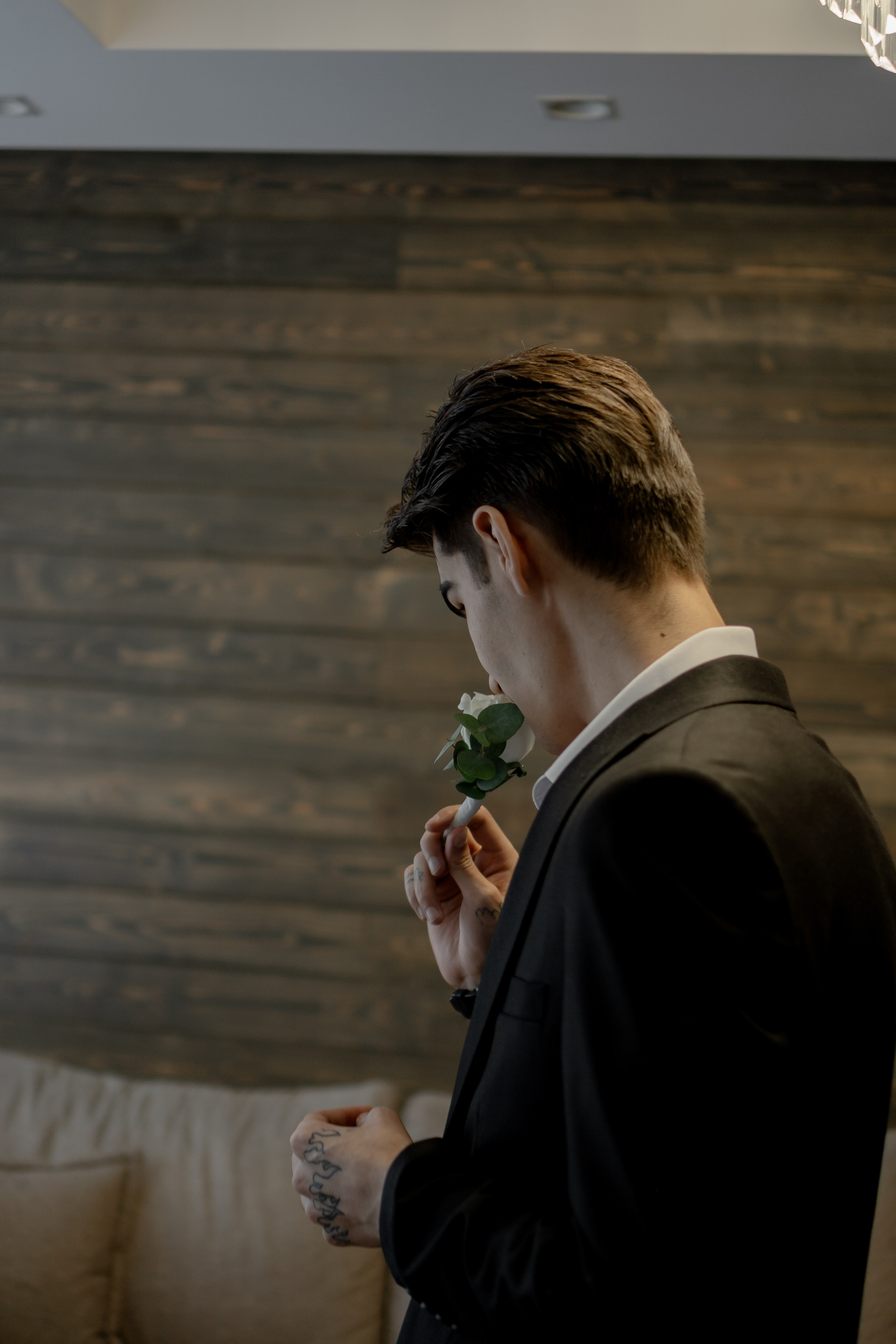 СВАДЕБНАЯ СЬЕМКА СБОРОВ В ОТЕЛЕ И ВЫЕЗД НА ЦЕРЕМОНИЮ (СНЯТО В СИБИРЕ В НИЖНЕВАРТОВСКЕ). Профессиональный фотограф, Санкт-Петербург — Виктория Богомолова