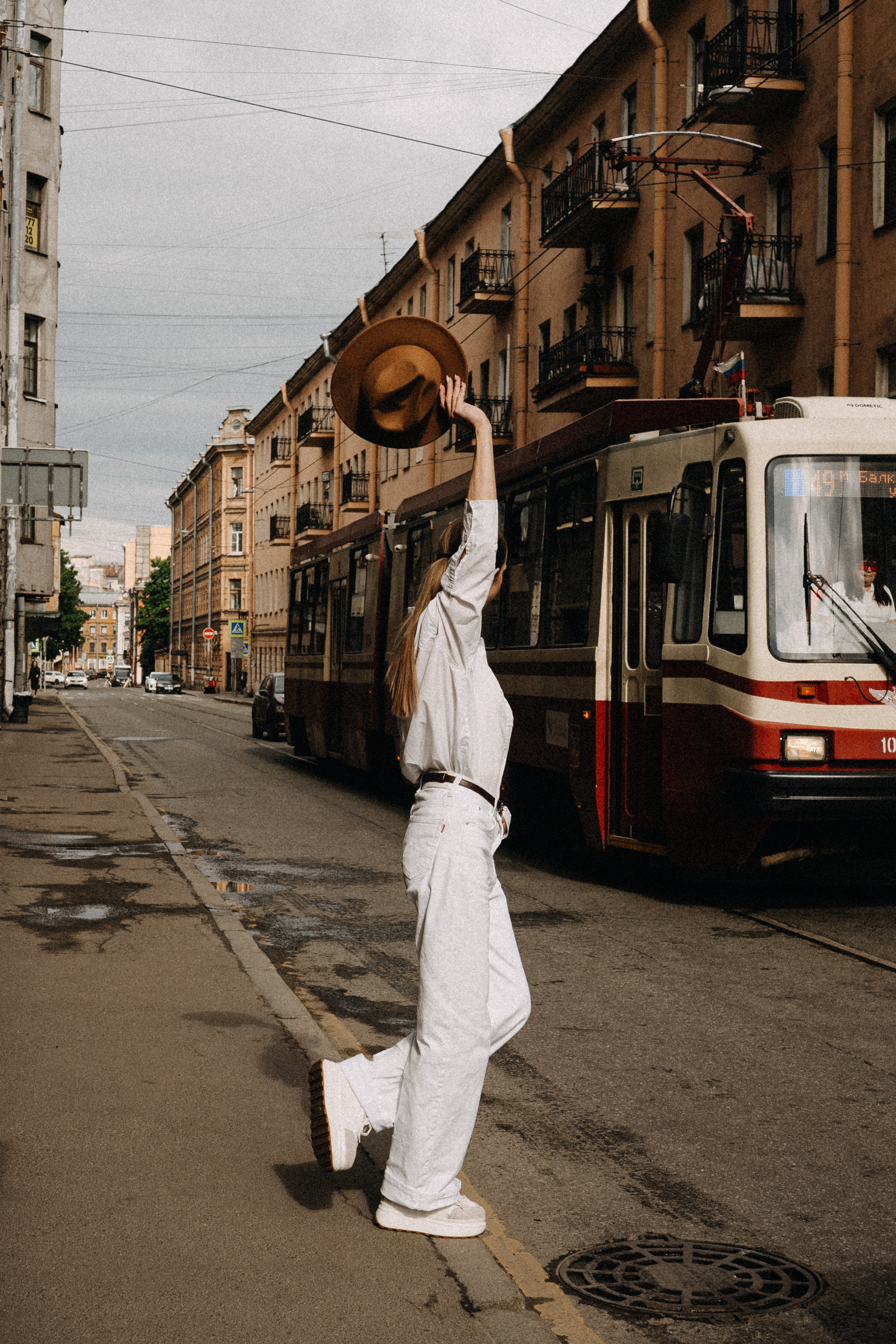 МЫ ГУЛЯЛИ ПРО КРЫШАМ ПИТЕРА. Профессиональный фотограф, Санкт-Петербург — Виктория Богомолова