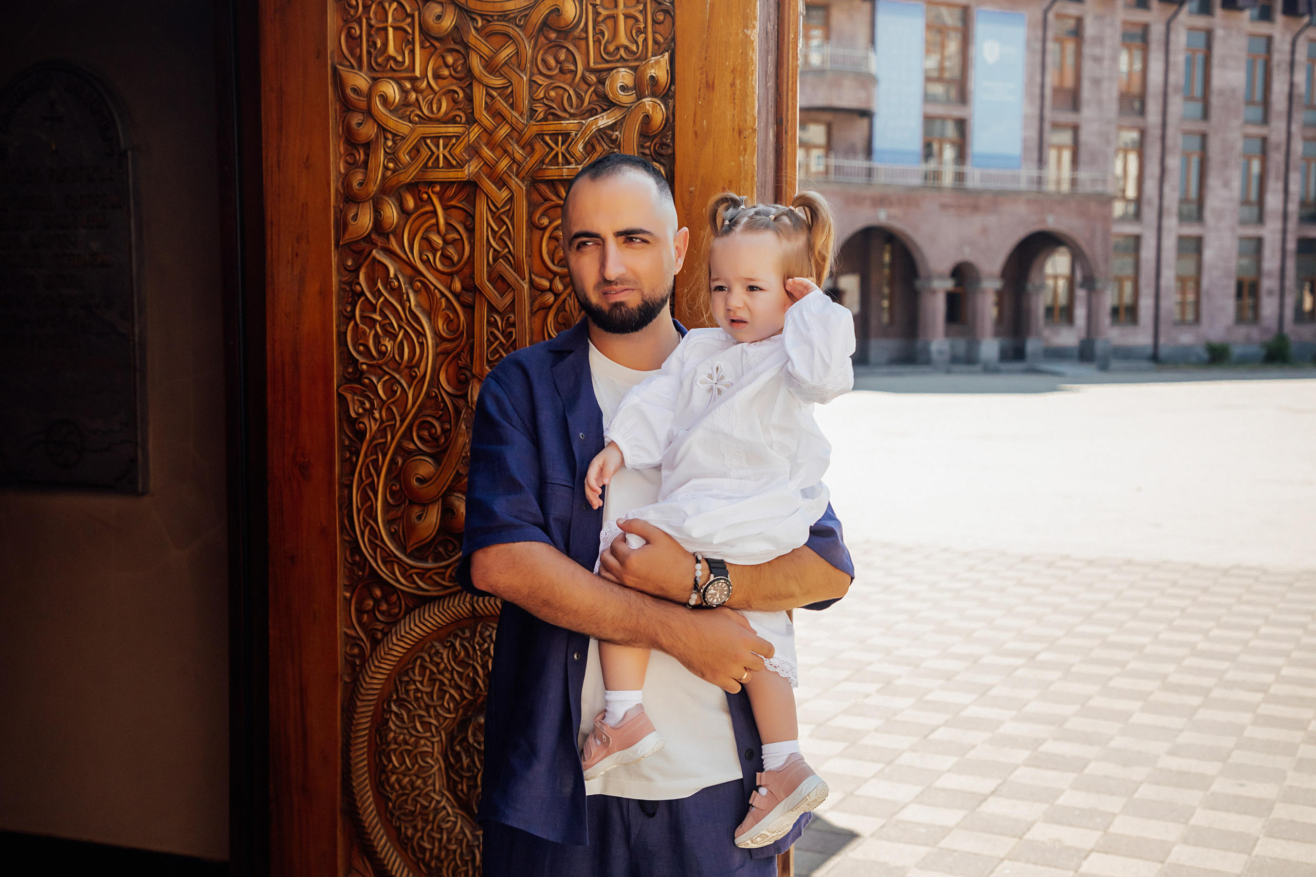 Крещение. Армянская церковь. Свадебный и семейный фотограф/видеограф в Краснодаре Наталья Осинская