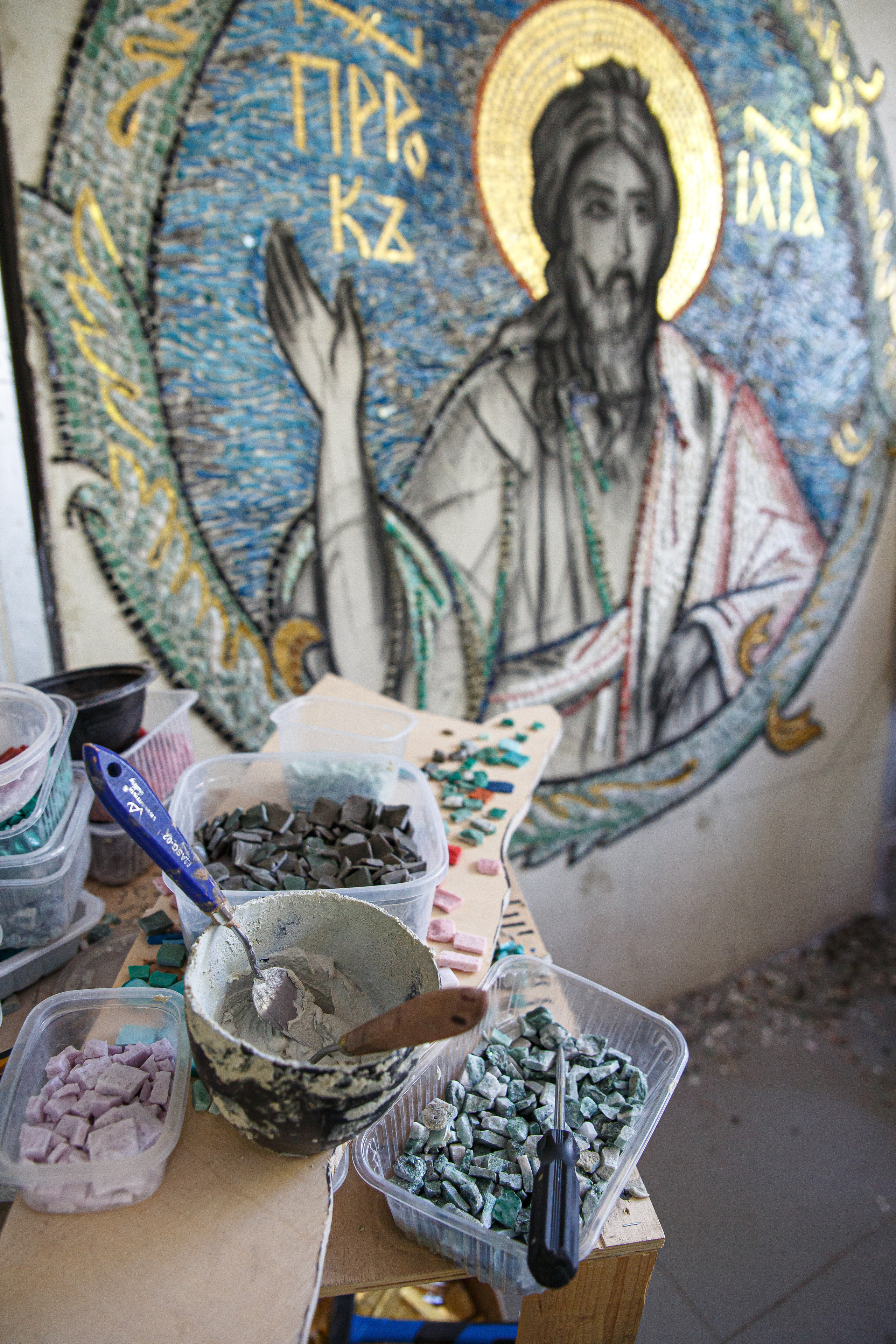 Мозаика — процесс работы. НИИКОРОВИН- мастерская мозаики и монументального искусства