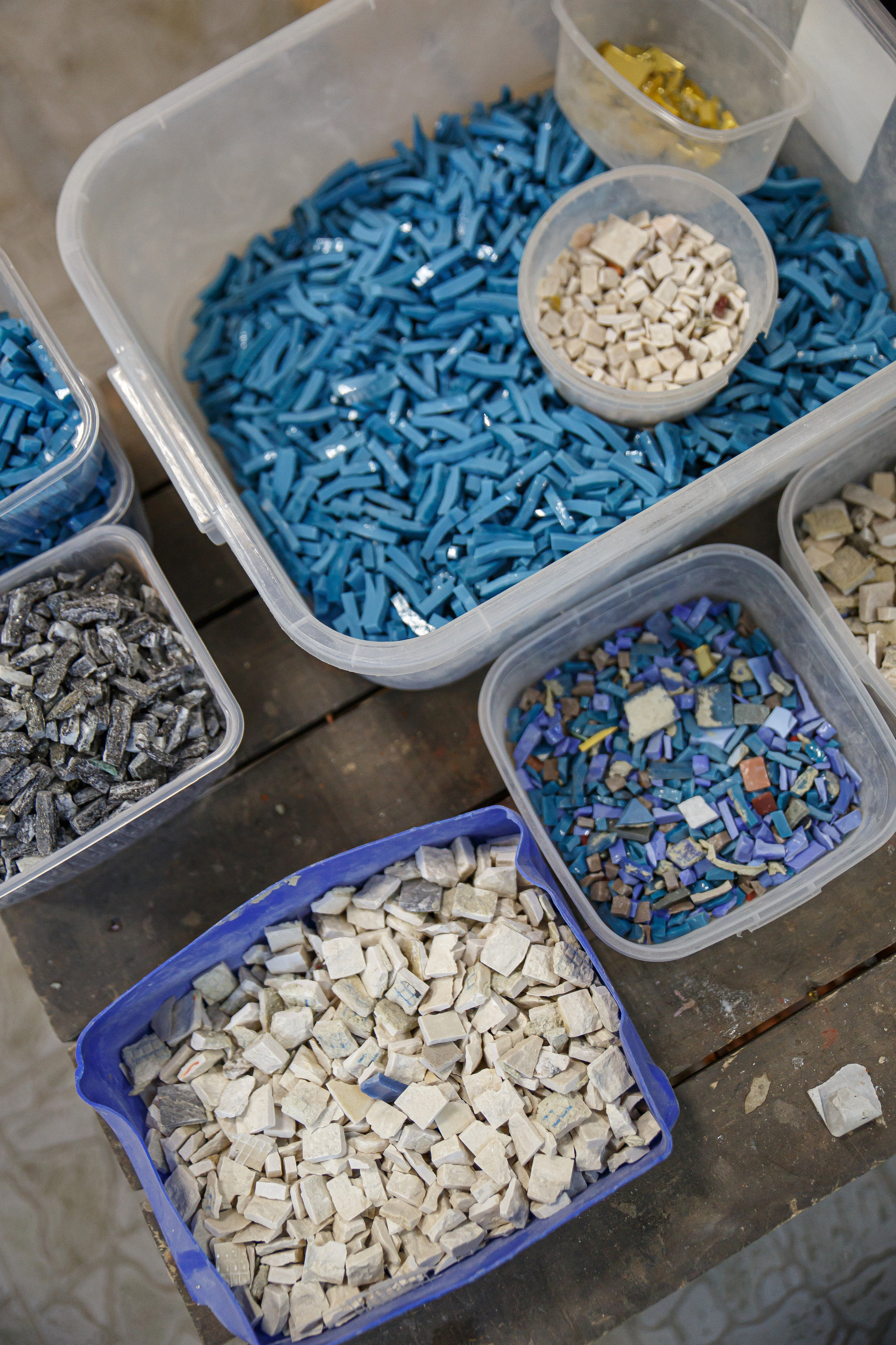 Мозаика — процесс работы. НИИКОРОВИН- мастерская мозаики и монументального искусства