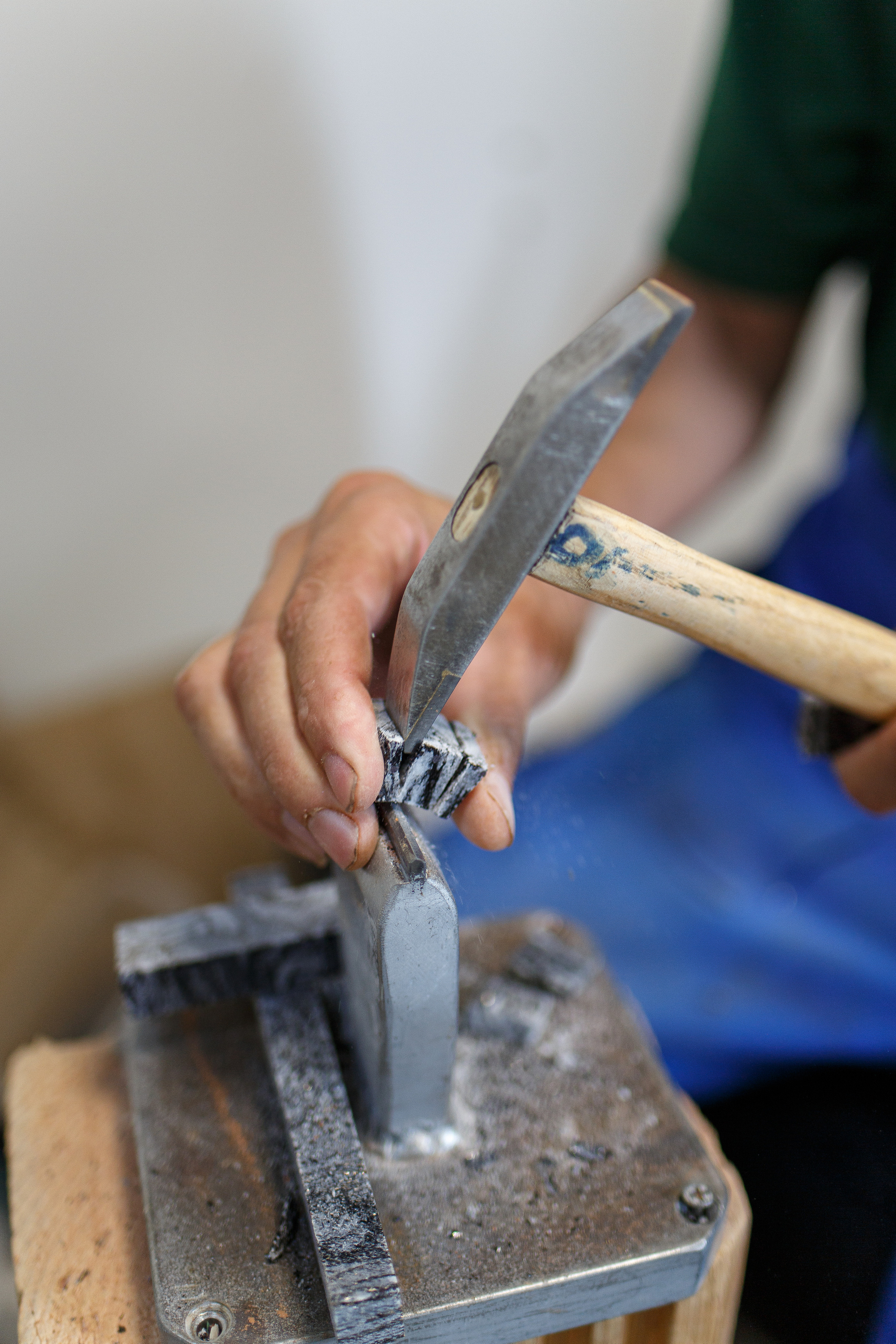 Мозаика — процесс работы. НИИКОРОВИН- мастерская мозаики и монументального искусства