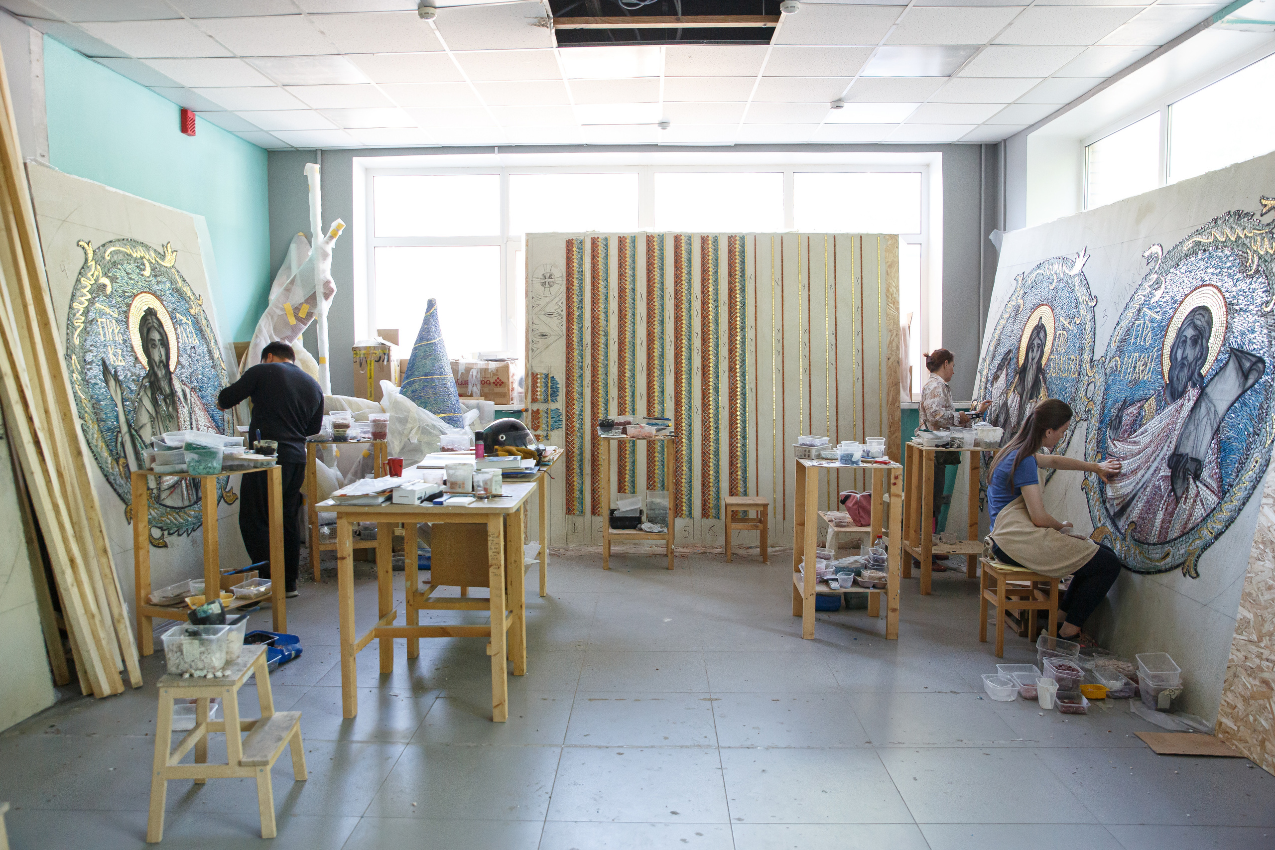 Мозаика — процесс работы. НИИКОРОВИН- мастерская мозаики и монументального искусства