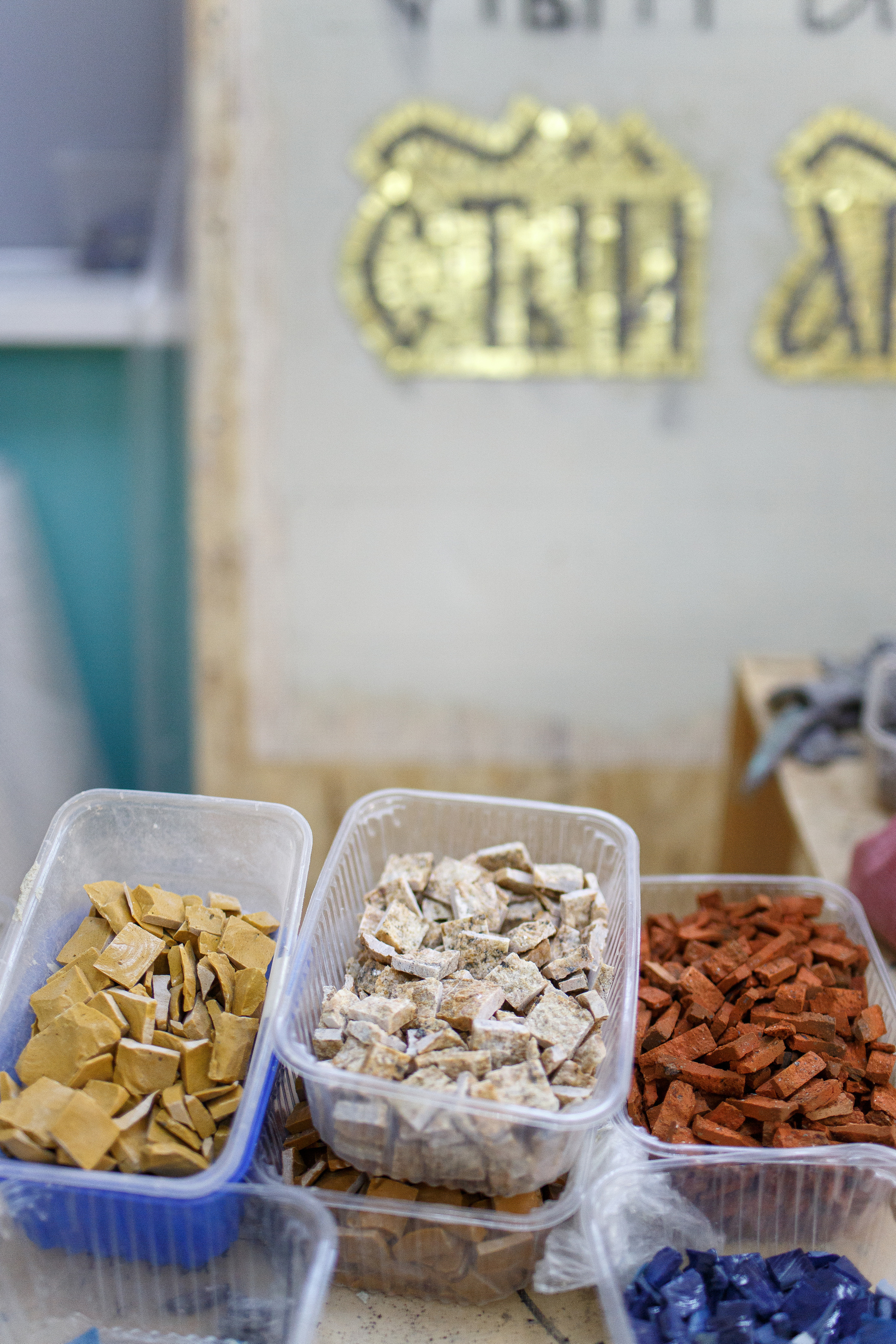 Мозаика — процесс работы. НИИКОРОВИН- мастерская мозаики и монументального искусства