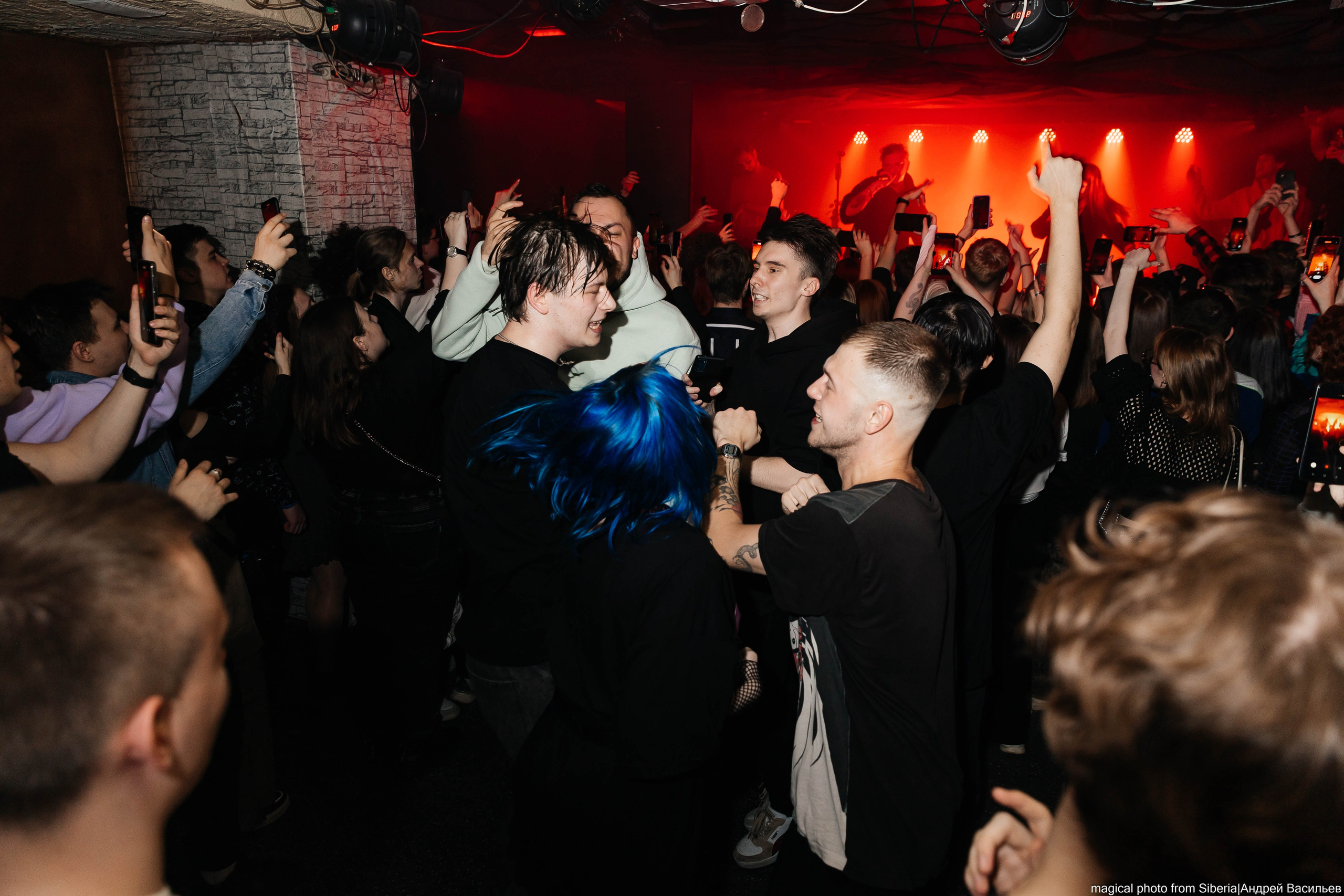 Playingtheangel. _Carpe diem_