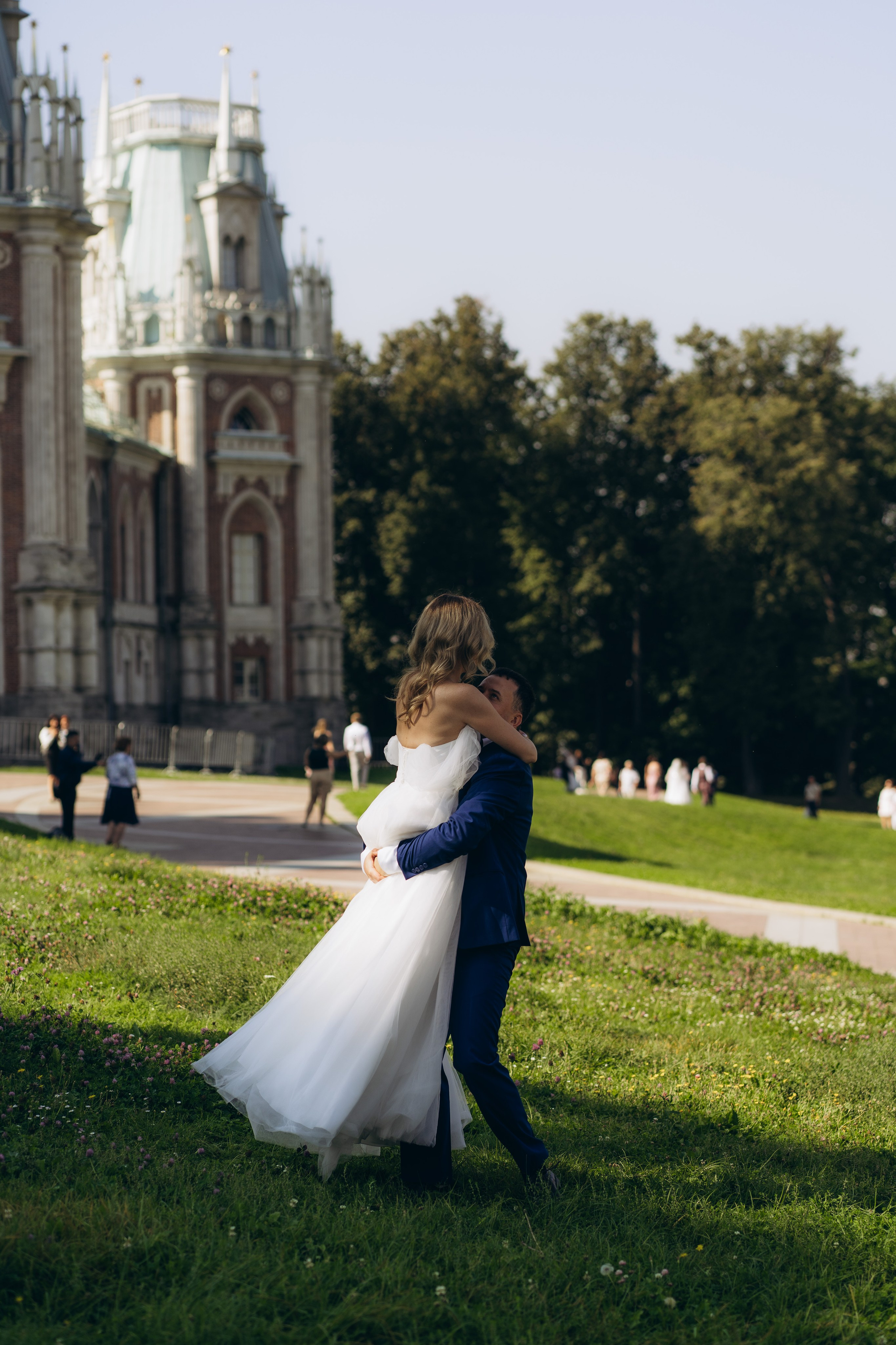 Свадебная фотосессия в Москве Царицыно. Свадебный фотограф в Москве Анна Полушина