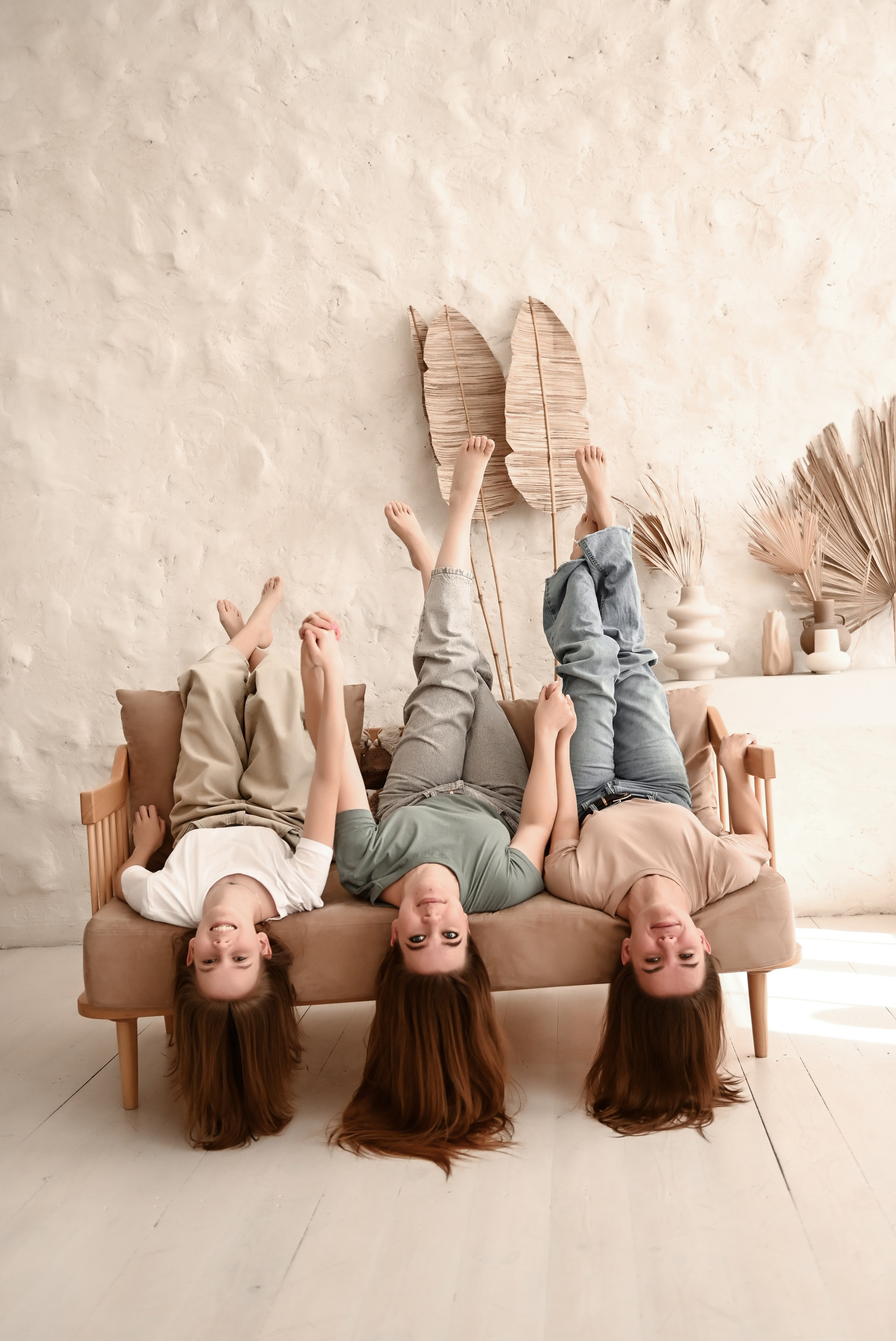 Семейная студийная  фотосессия 2. Свадебный, семейный, детский, контент фотограф в Омске Максим Ильин