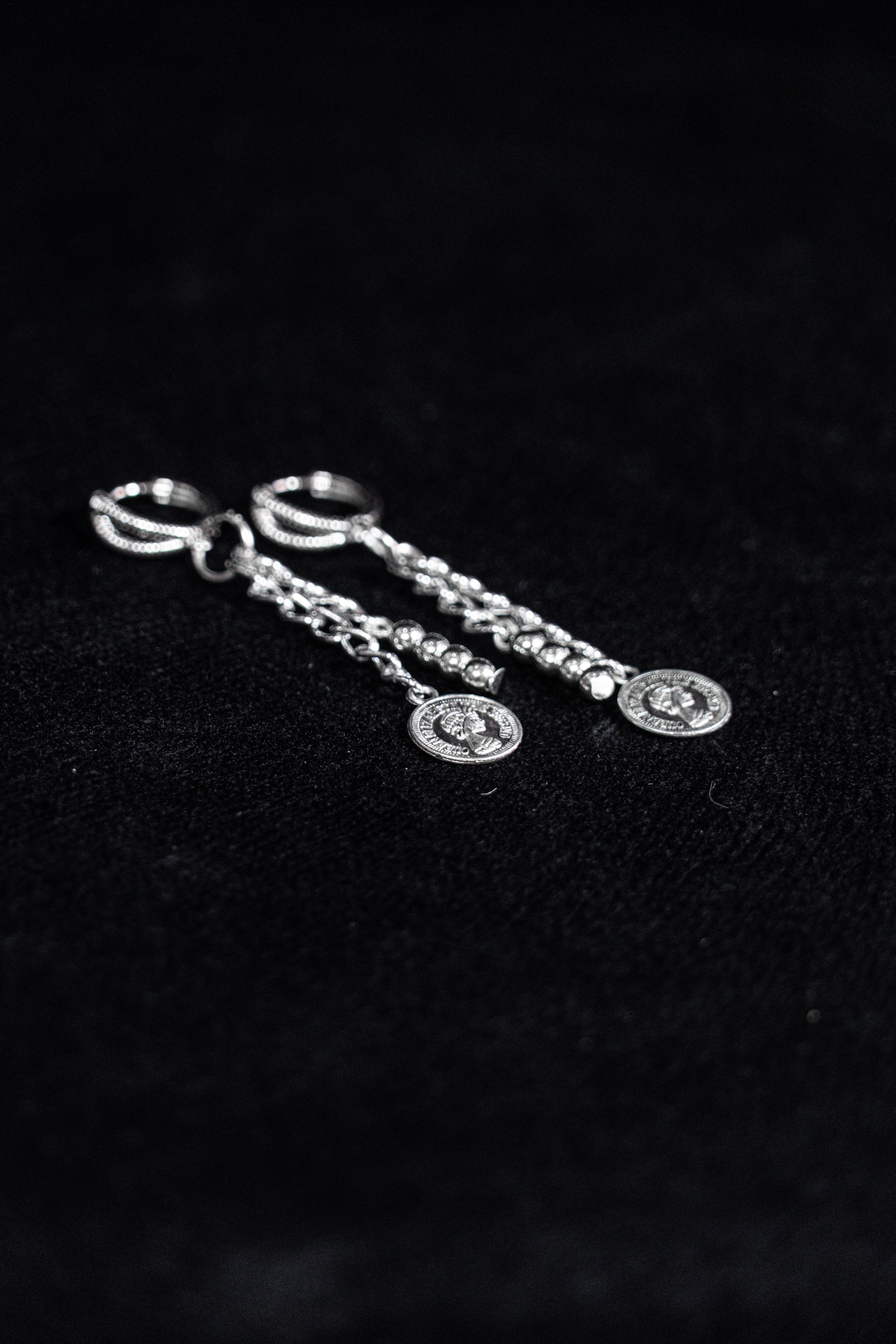 Фото бижутерии для маркетплейсов Ozon и Wildberries Предметная фотосъемка бижутерии для Wildberries и Ozon в Краснодаре. Шедевры для Вас! Фотограф и Видеограф в Краснодаре Пахиев Руслан