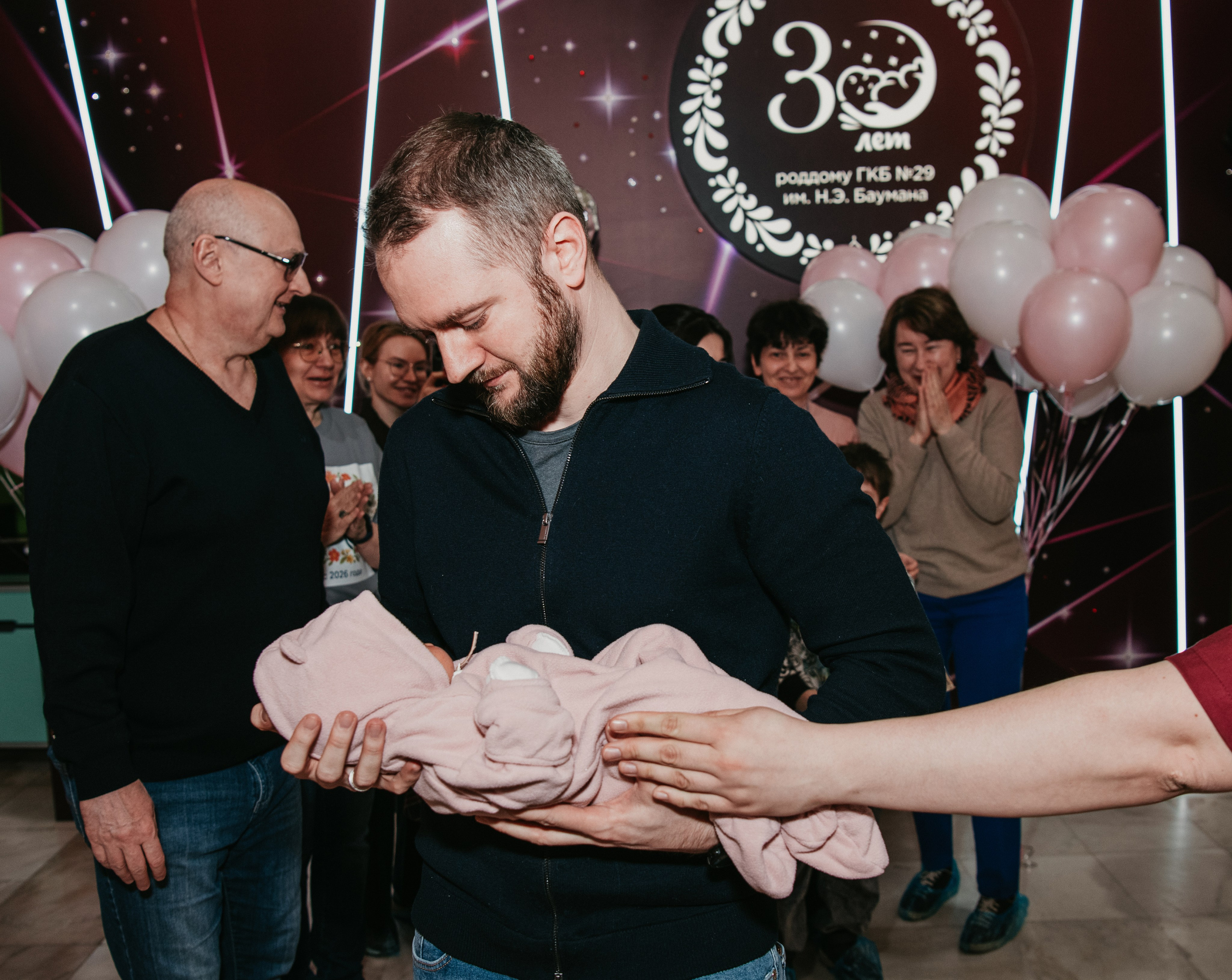 Выписка Дианы. 29 роддом. Фотограф на выписку из роддома в Москве и МО
