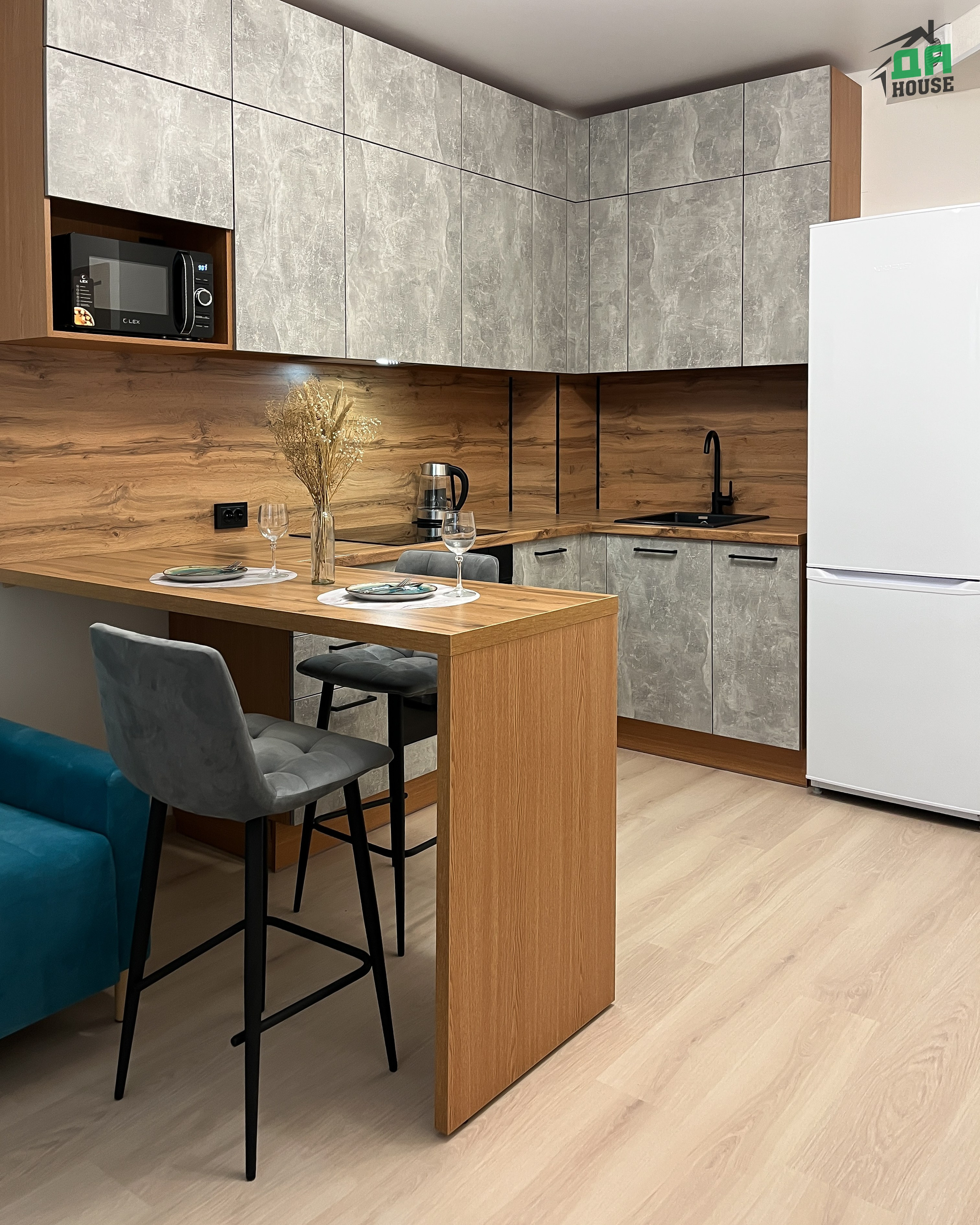 Компания Da House. Репортажный и портретный фотограф в Санктпетербурге. Видиосъемка мероприятий в Санкт-Петербурге