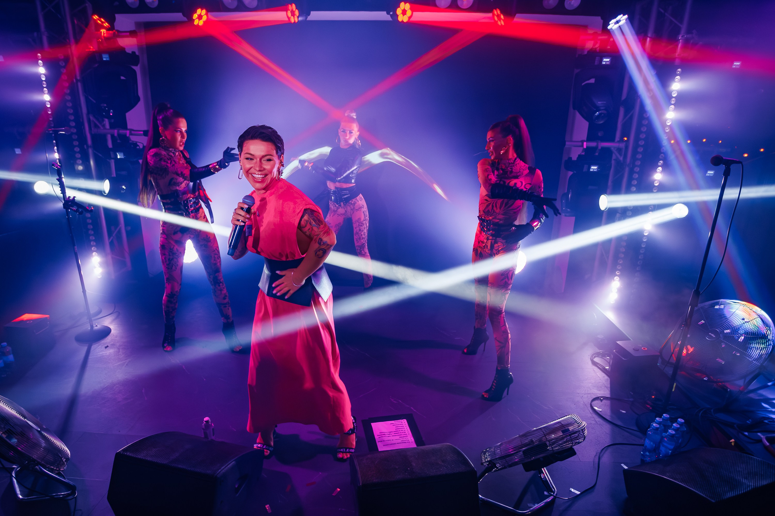 «LYRIQ"_Чайка на пляже_Ялта_15.08.2025 г. Аминов Руслан | Фотограф