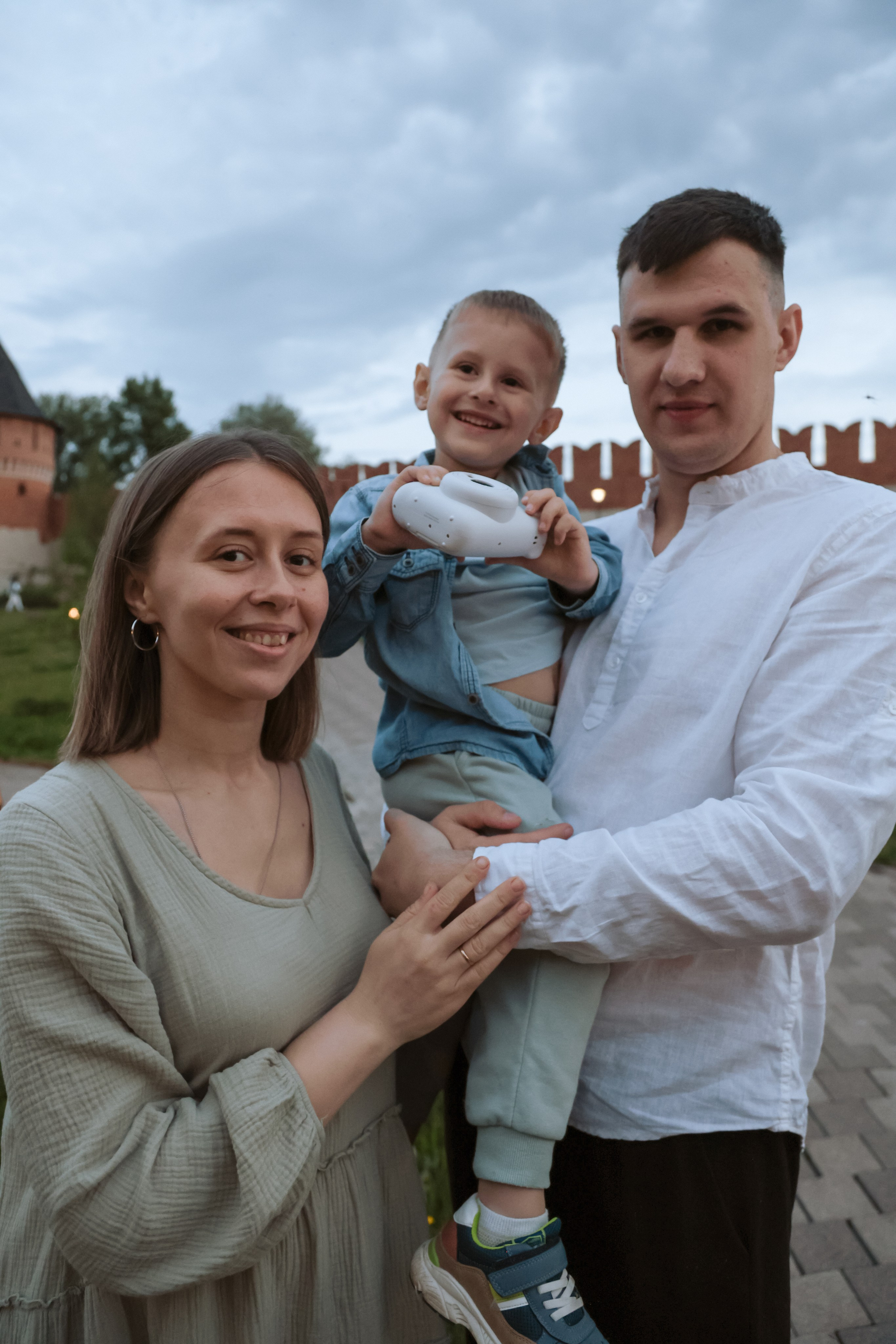 Семейная фотосессия в парке. Фотограф в Санкт-Петербурге Валерия Закатеева
