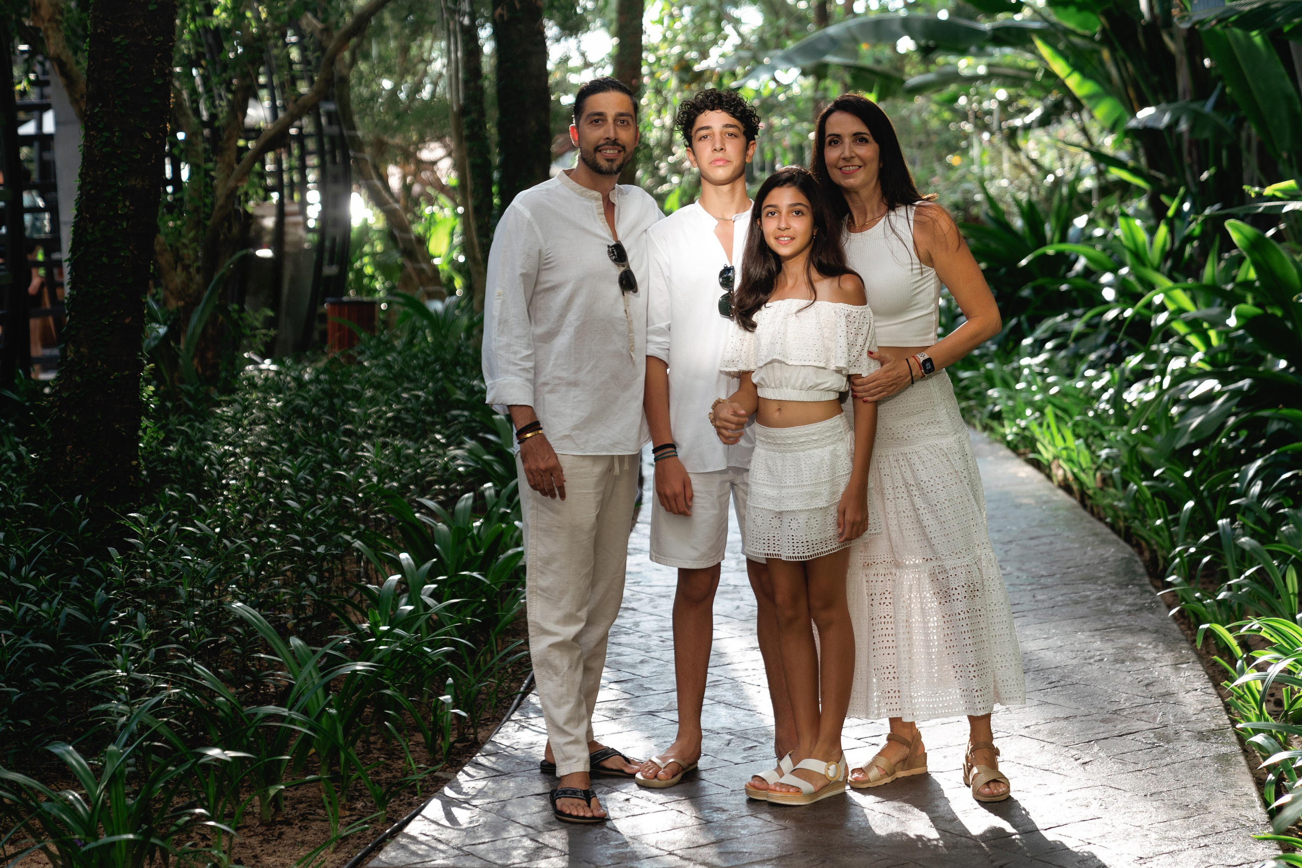 Family. PhuQuoc photographer — Phu Quoc wedding photographer