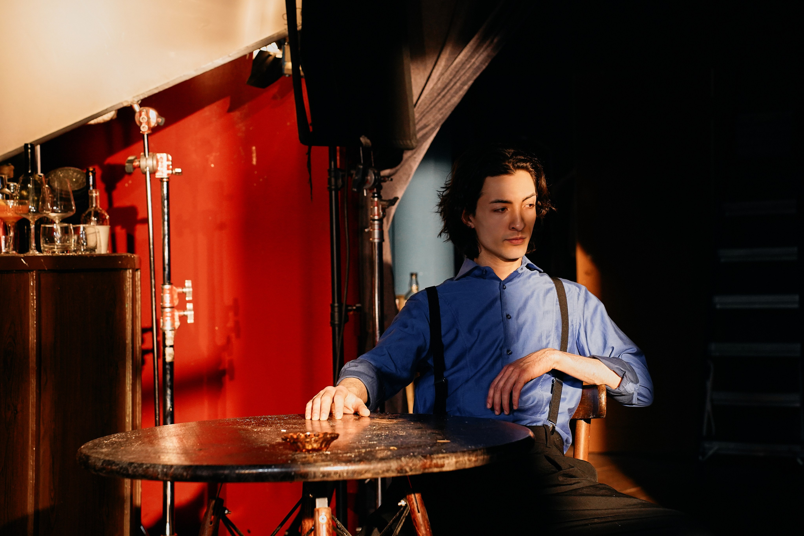 БЭКИ со съемок. Фотограф