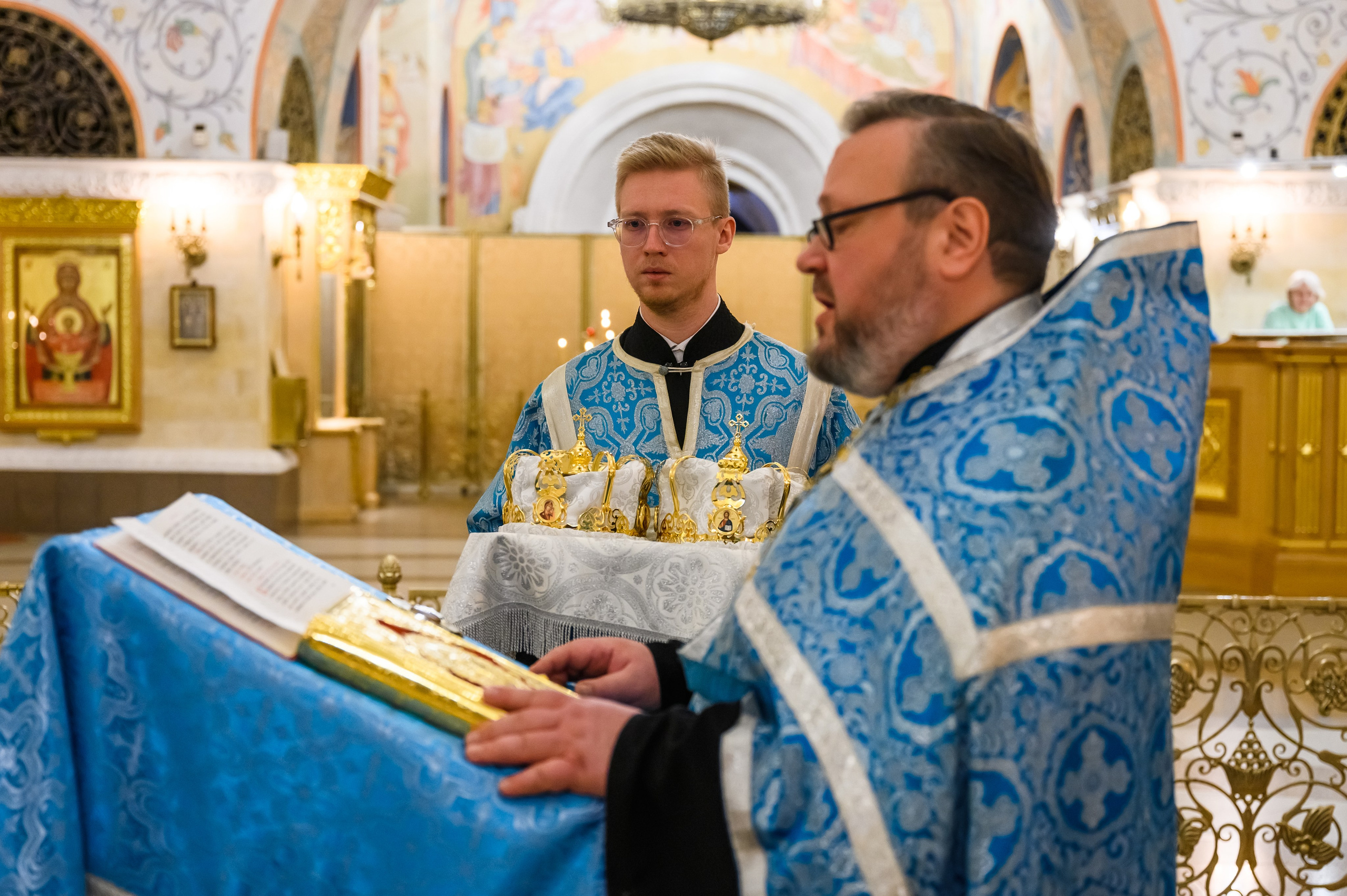 Свадьба Венчание Храм Христа Спасителя. Свадебный фотограф Москва Юрий Кульман