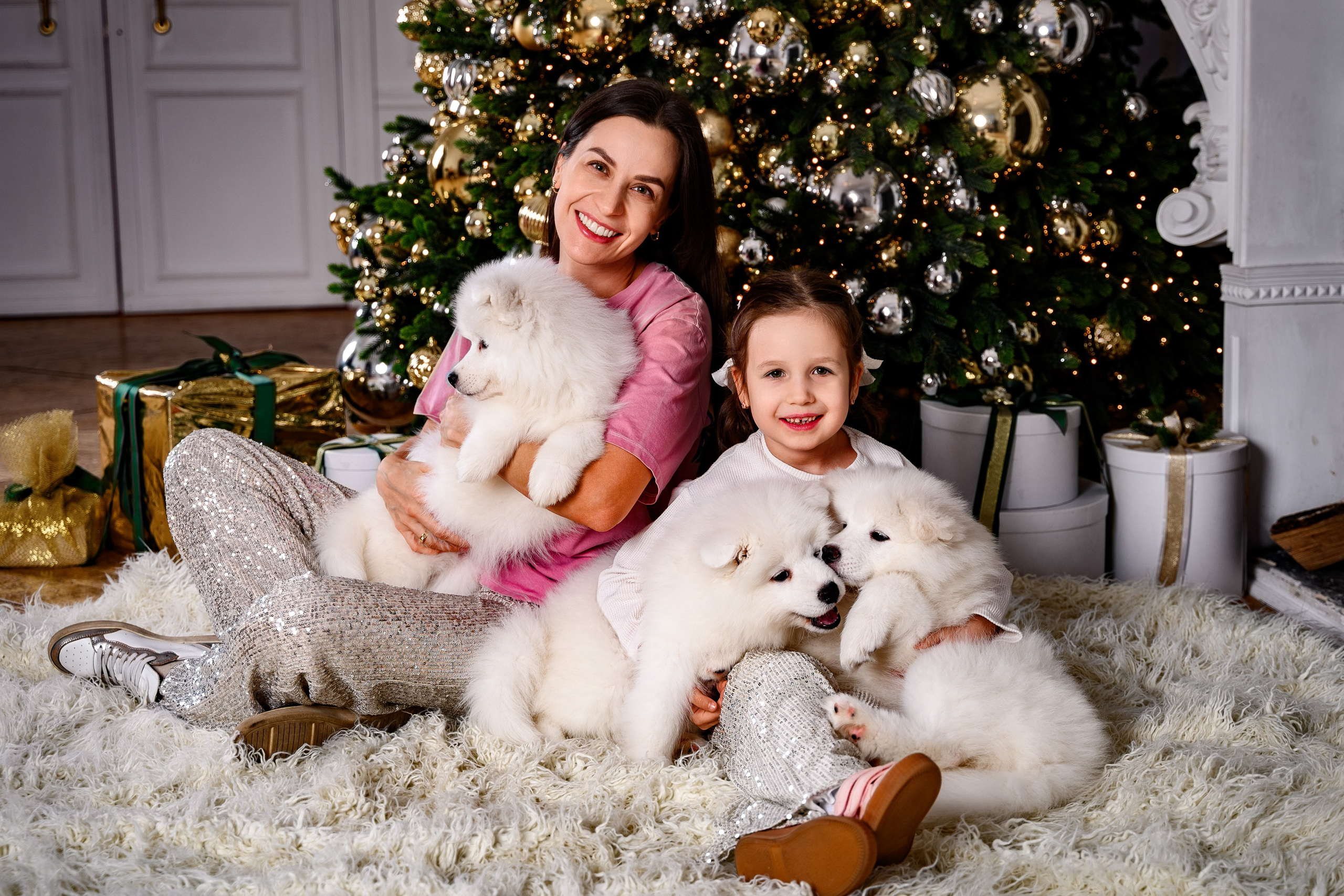 Фотосессия в студии, услуги и цены у профессионального портретного фотографа в СПб. Фотостудия, Портрет, Ню, Будуар, Детская фотосессия. Фотограф Алексей Лукин. Профессиональная фотосъёмка в Санкт-Петербурге. Обработка и Ретушь фотографий