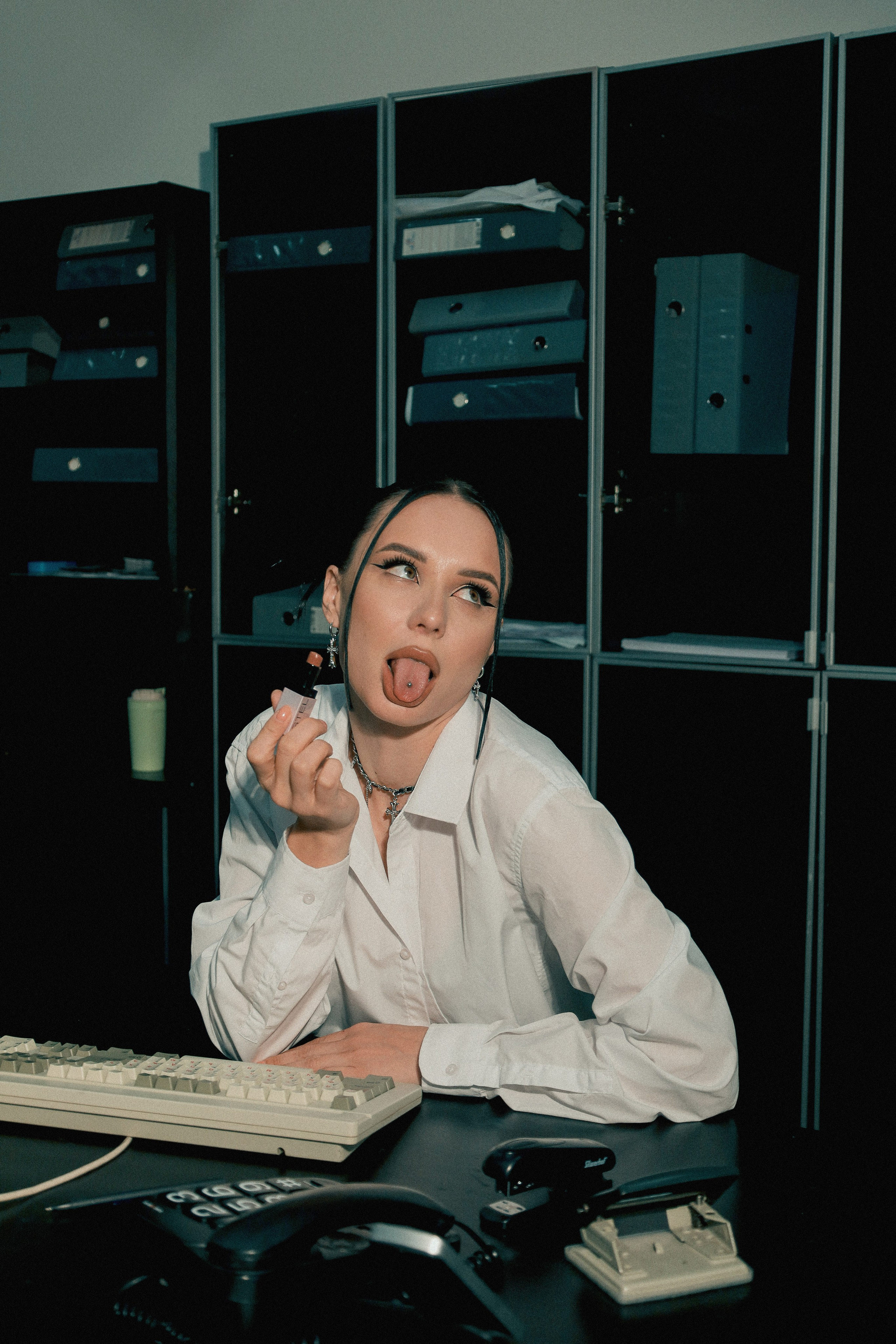 Офисная сирена. Фотограф Химки Анна Татарских