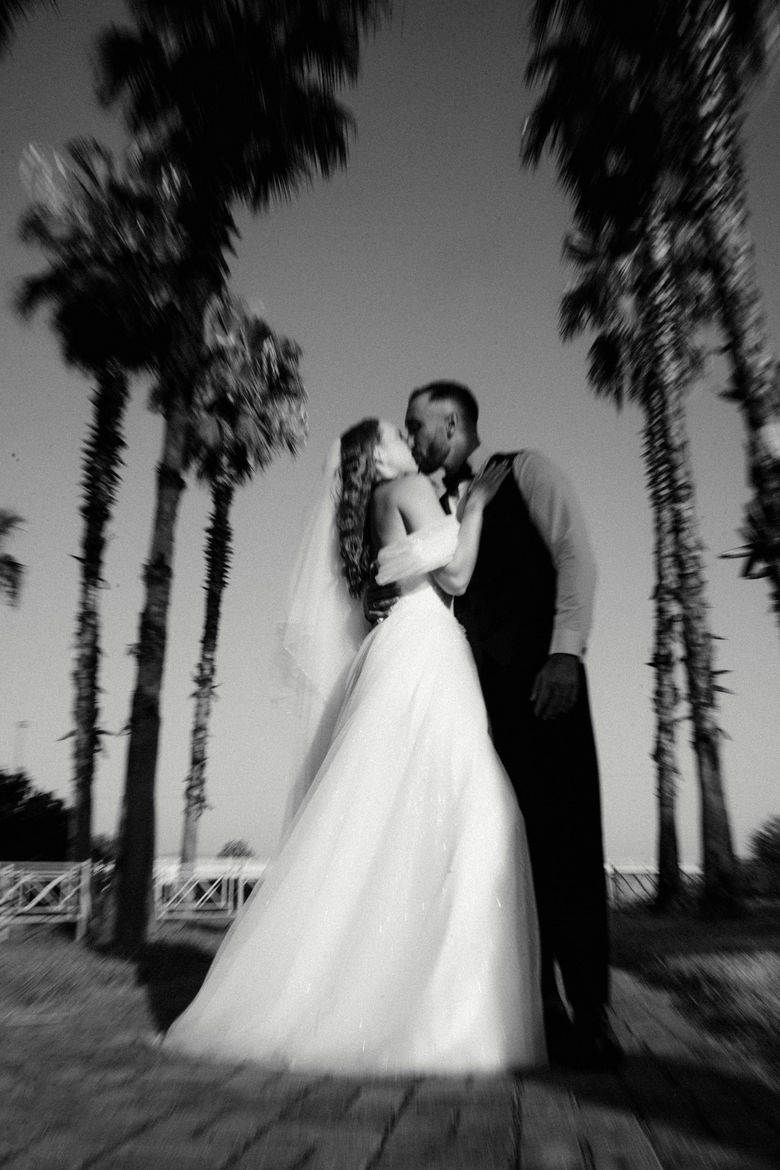 Свадебная фотосессия в горах Фотограф Сочи Красная поляна. Свадебный фотограф в Сочи и Адлере — Фотосессии на море и в горах | Виктор Рогулев