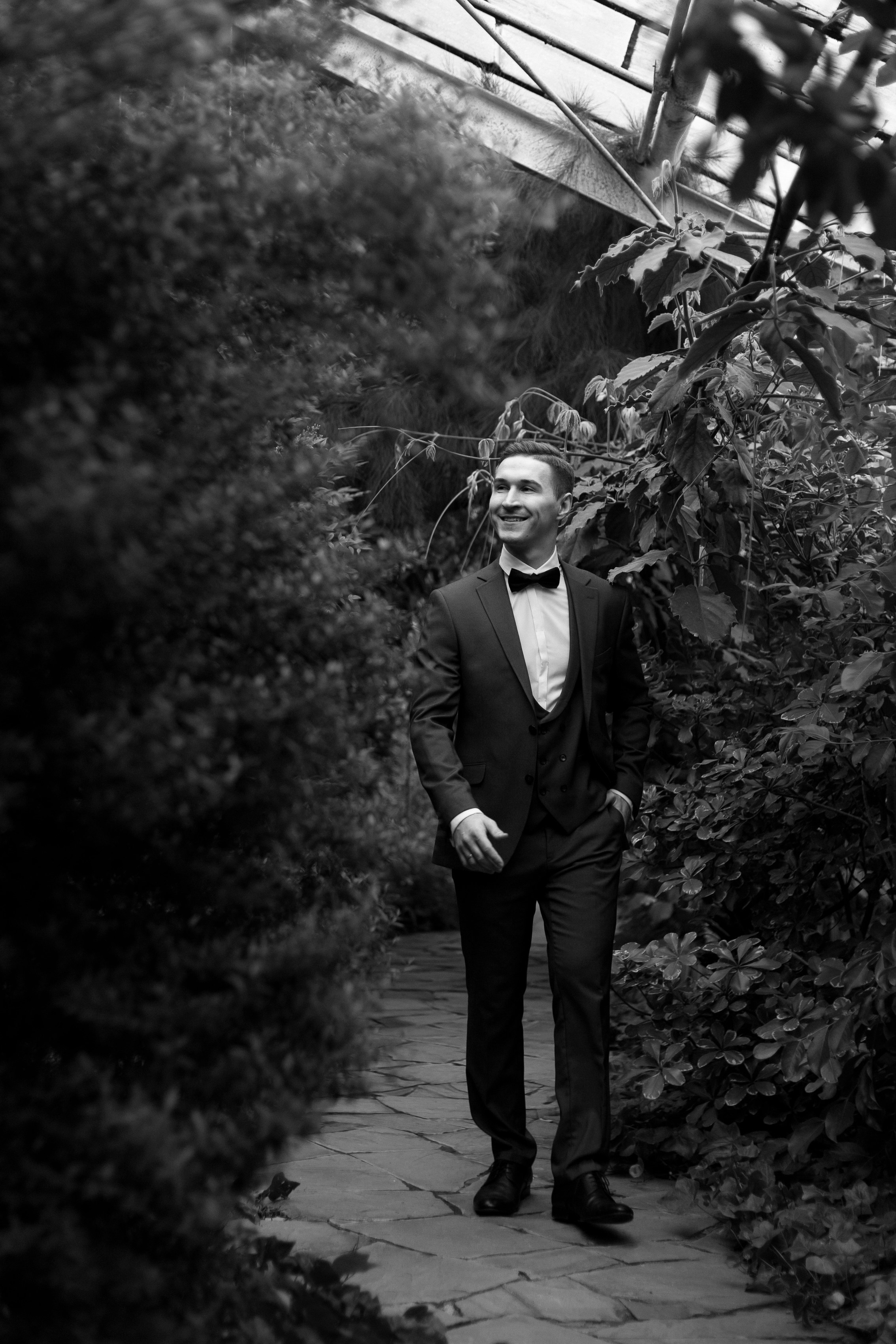 Свадебная фотосессия в оранжерее. Свадебный и семейный фотограф в Волгограде Кристина Иванова