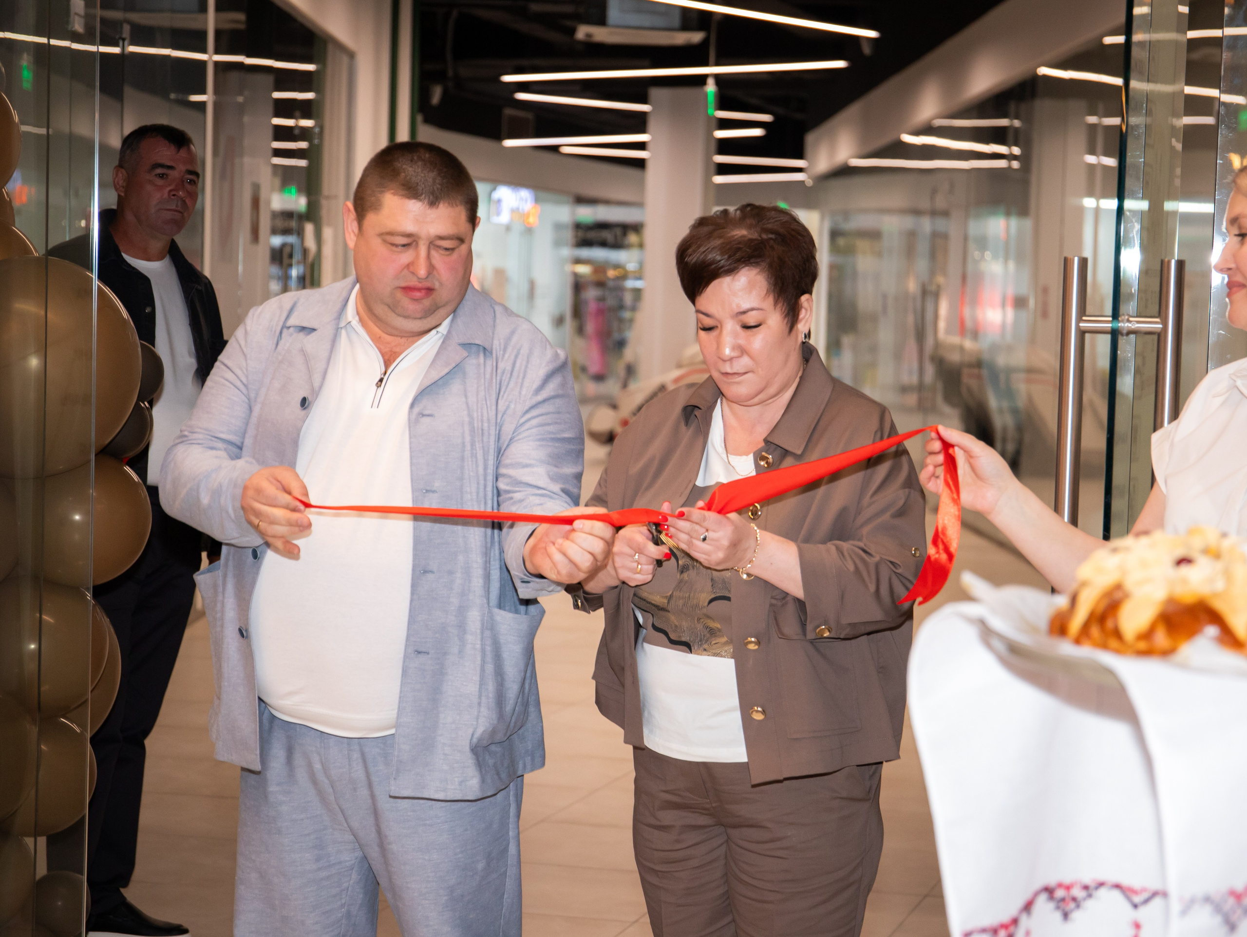 Открытие молдавского ресторана. Свадебный и семейный фотограф в Москве Мила Широких