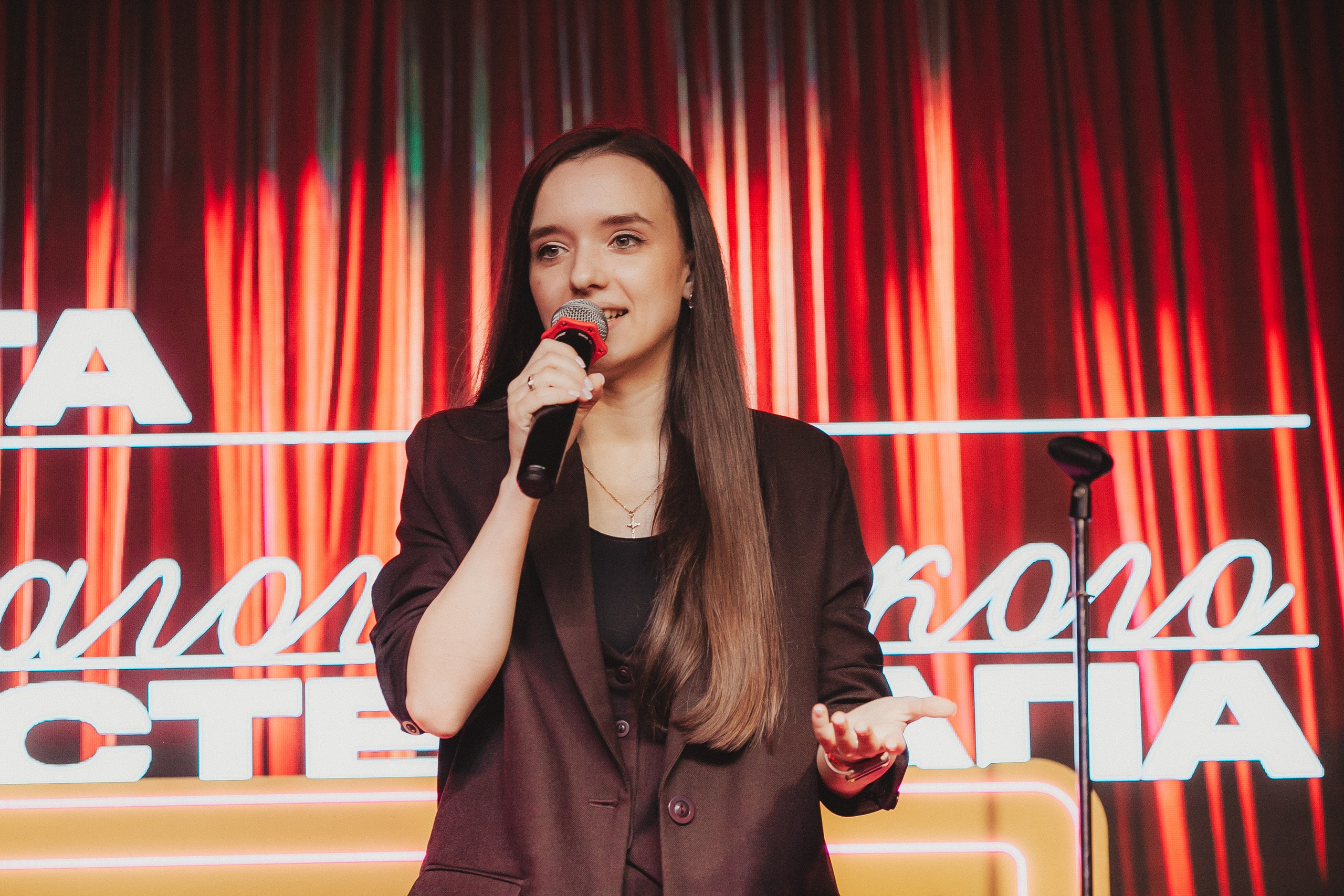 Лига педагогического стендапа. Свадебный и детский фотограф в Волгограде Слава Белов